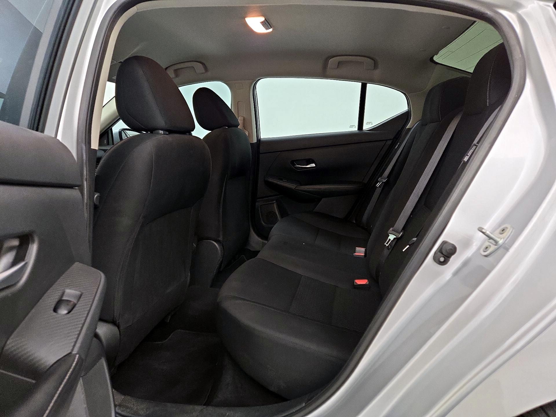 Thumbnail: 2021 Nissan Sentra - 19