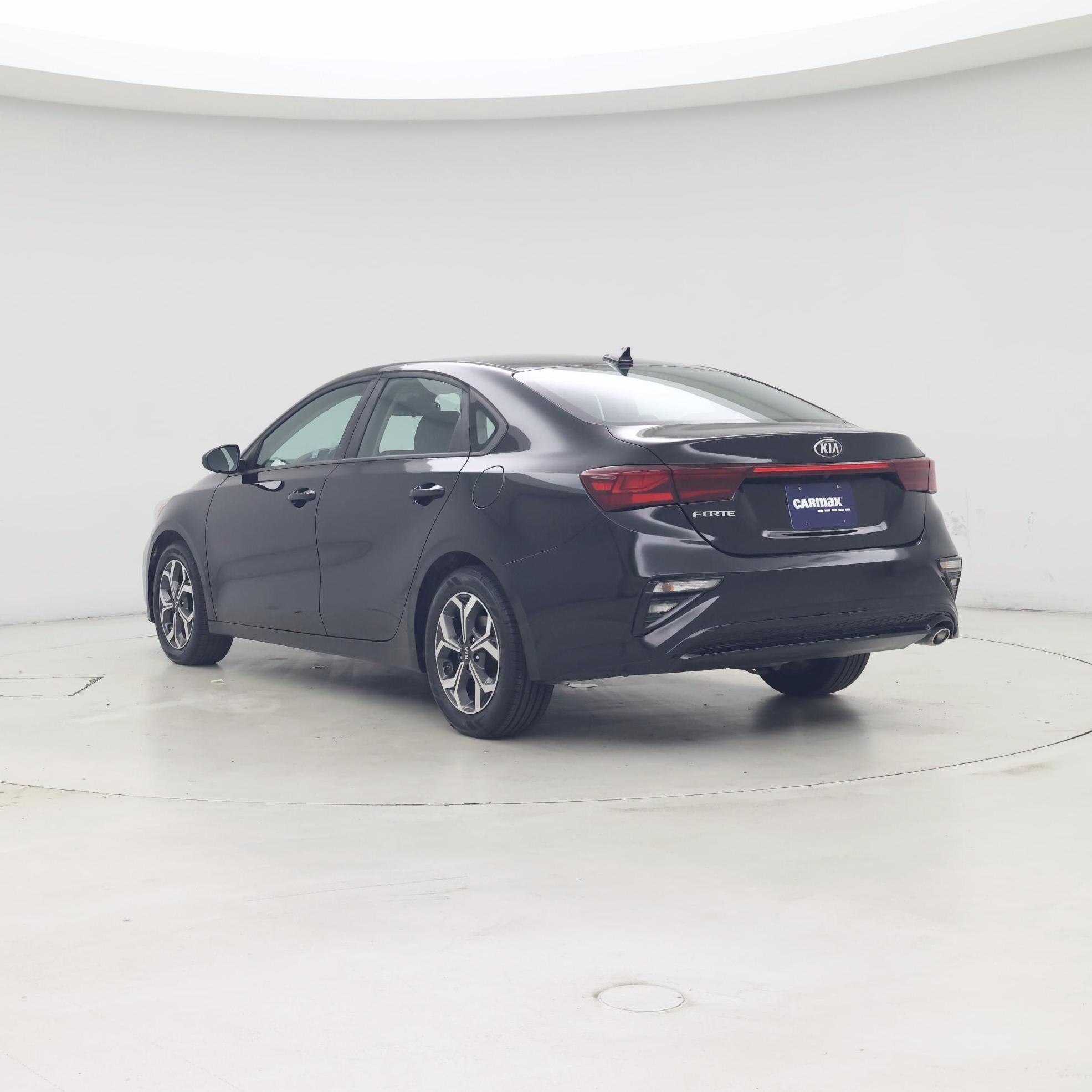 Thumbnail: 2019 Kia Forte - 2