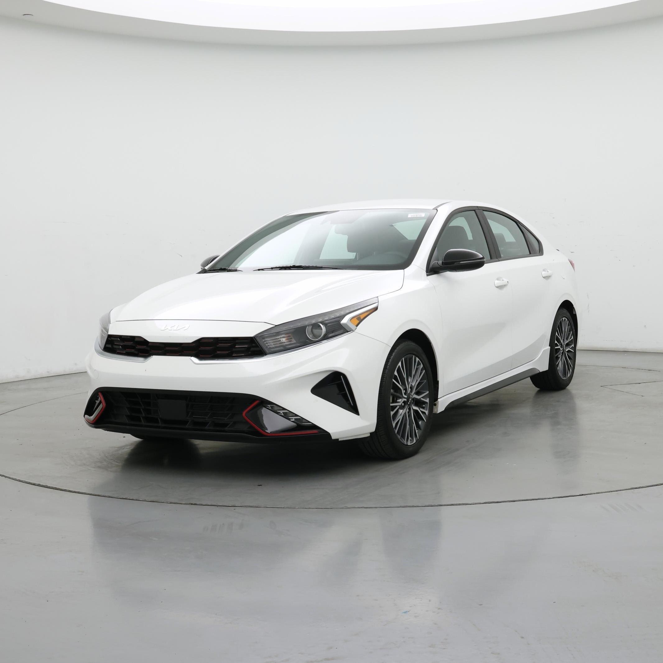 Thumbnail: 2024 Kia Forte - 4