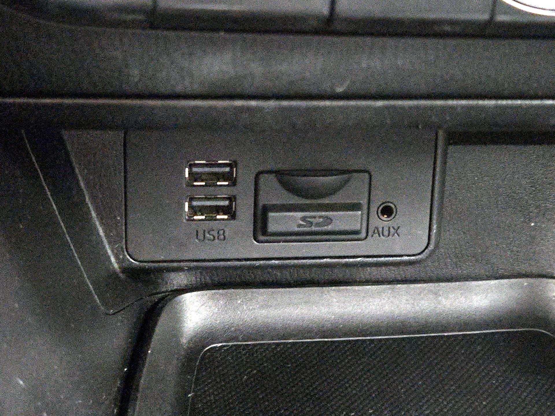 Thumbnail: 2017 Mazda Mazda3 - 18