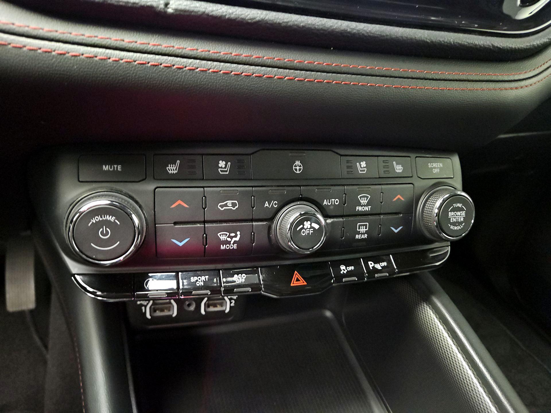 Thumbnail: 2024 Dodge Durango - 17