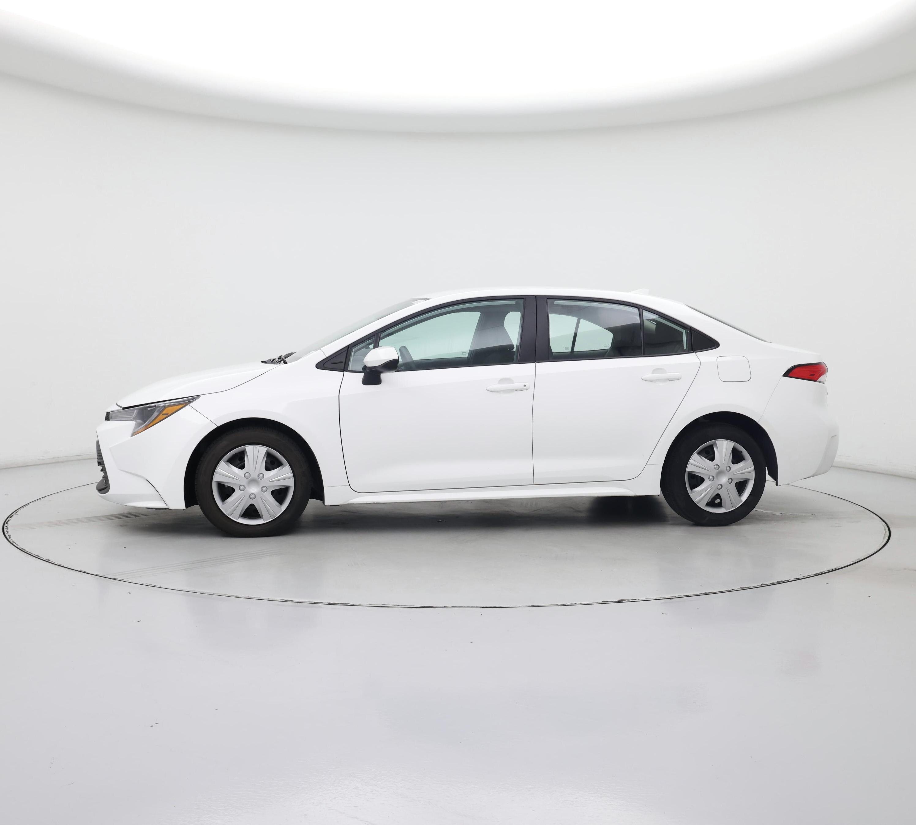 Thumbnail: 2025 Toyota Corolla - 3