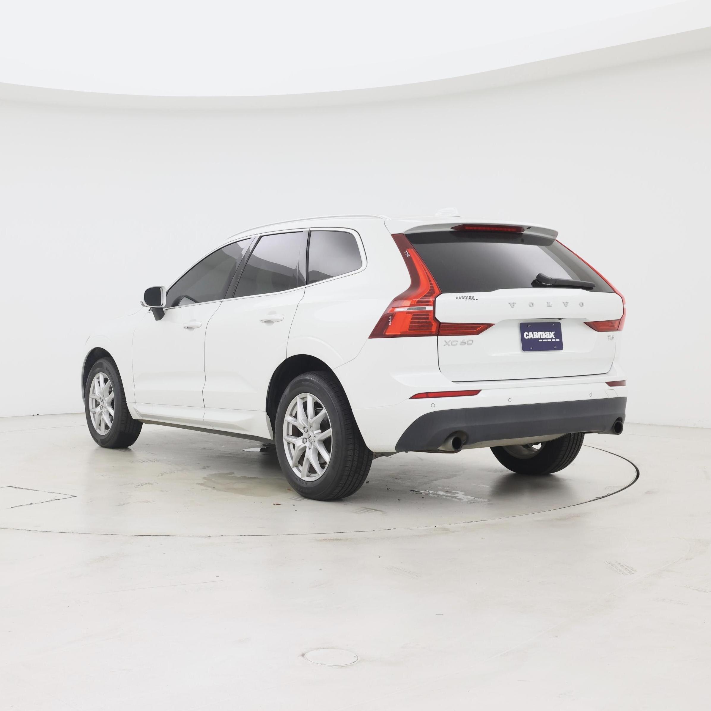 Thumbnail: 2021 Volvo XC60 - 2