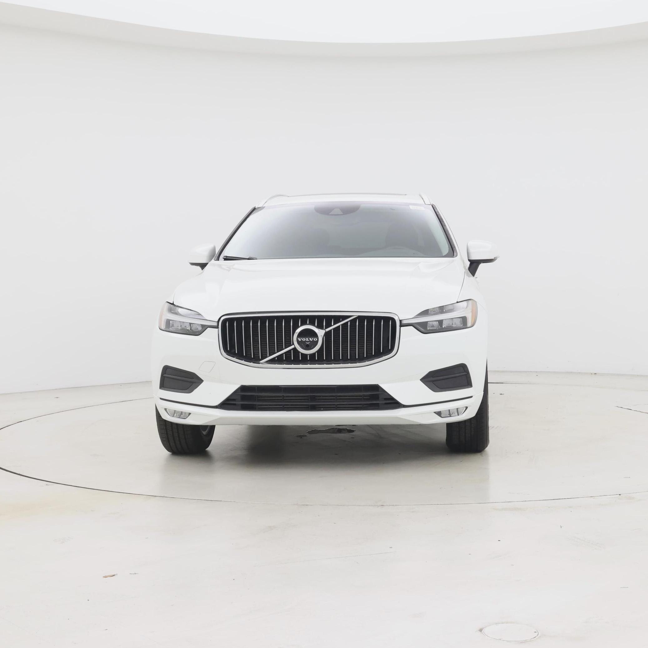 Thumbnail: 2021 Volvo XC60 - 5