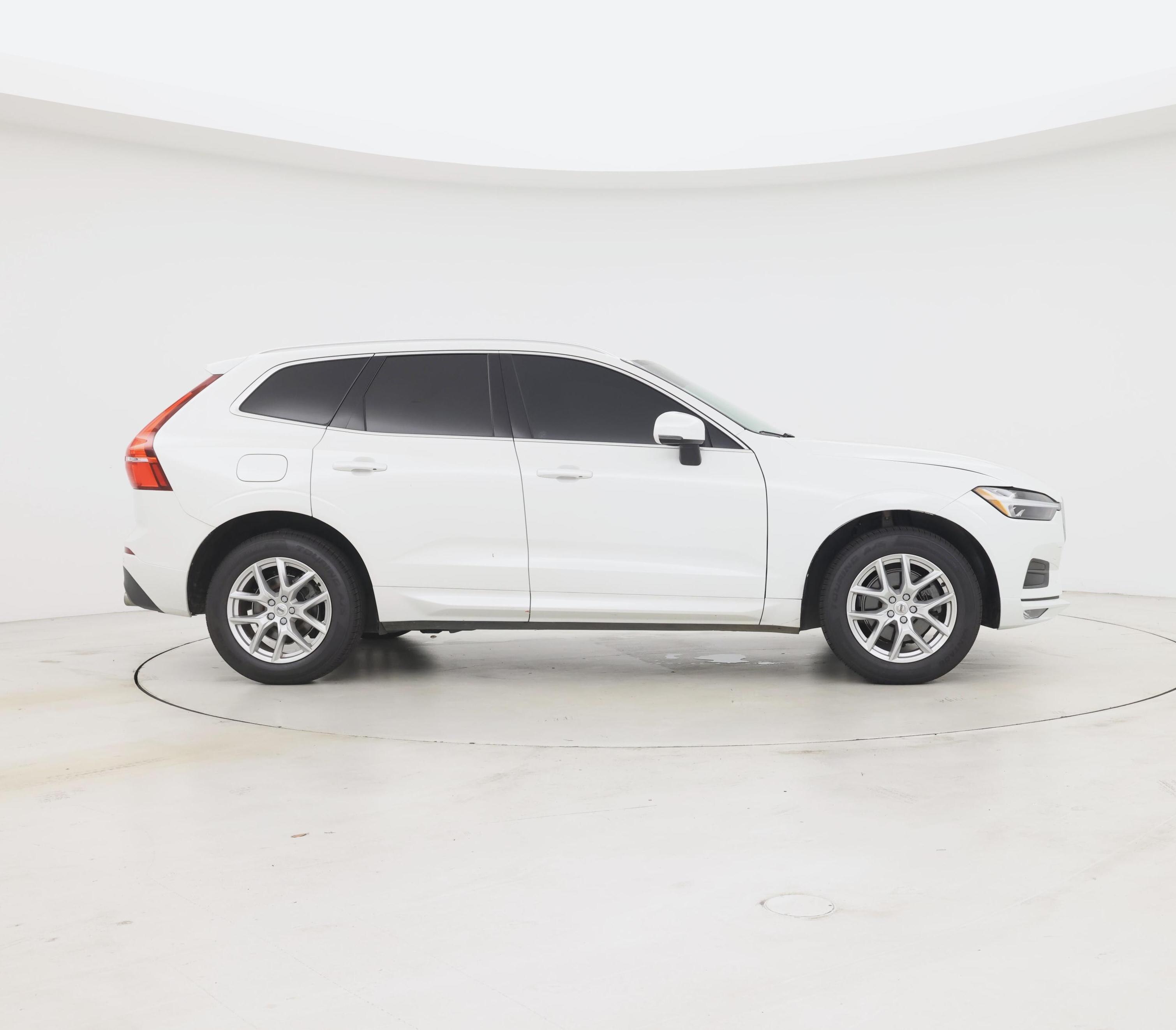 Thumbnail: 2021 Volvo XC60 - 7