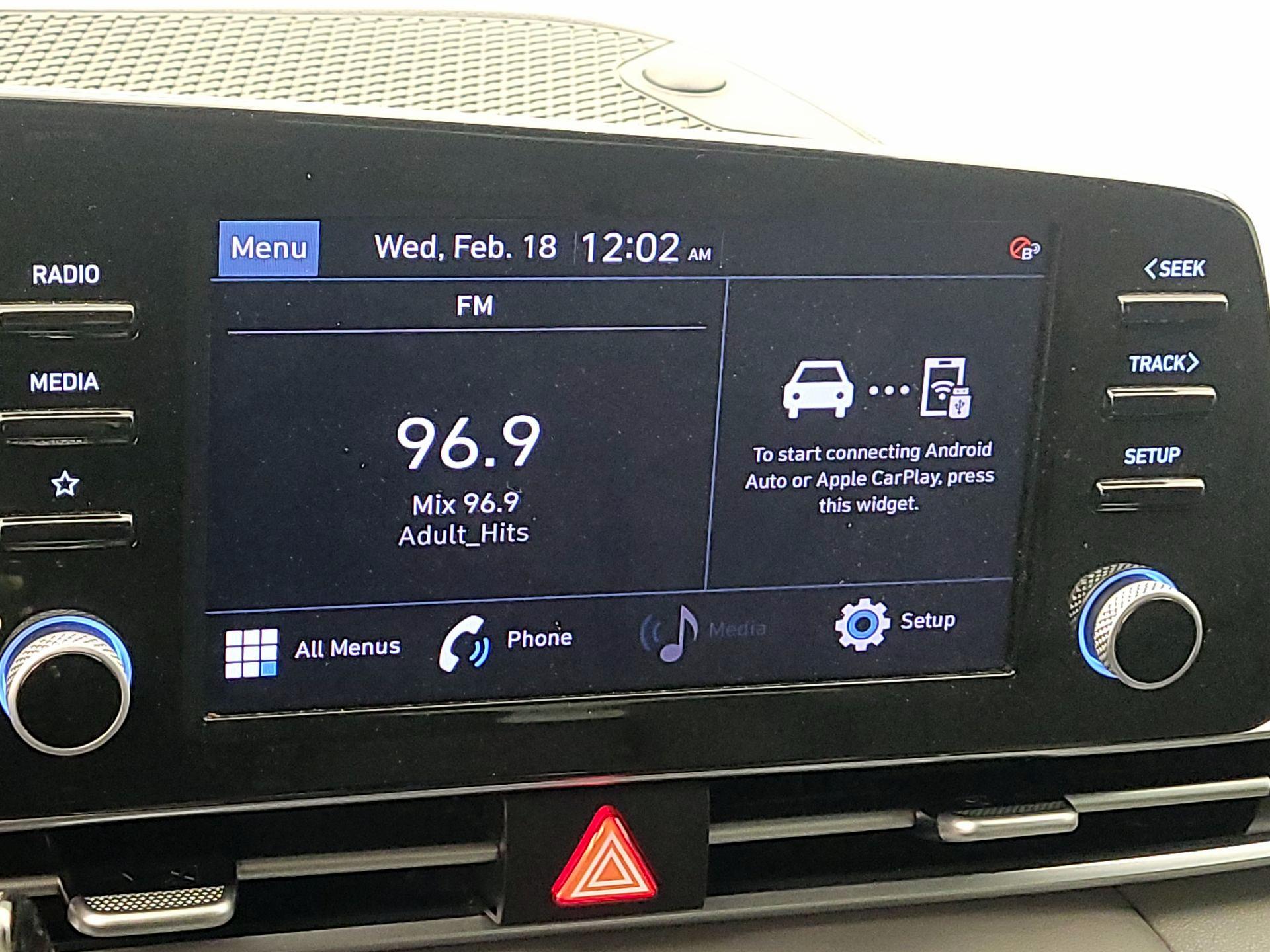 Thumbnail: 2022 Hyundai Elantra - 15