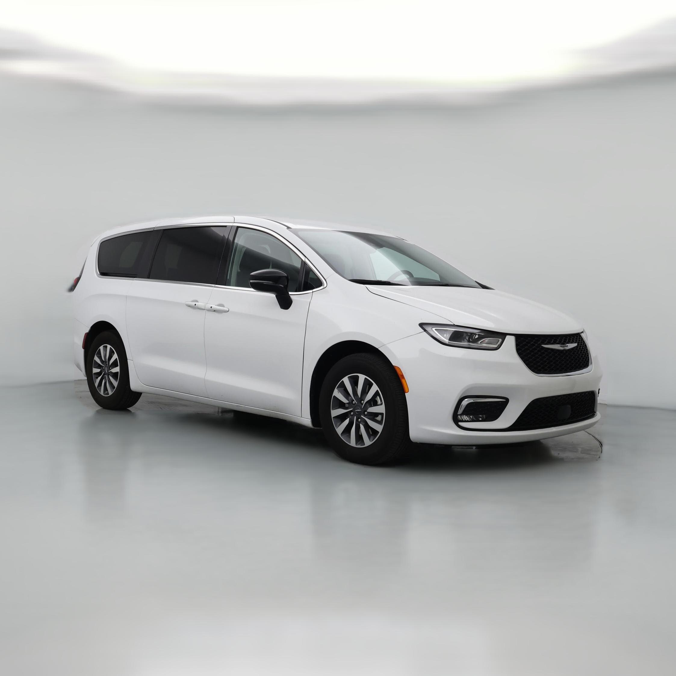 Thumbnail: 2024 Chrysler Pacifica - 1