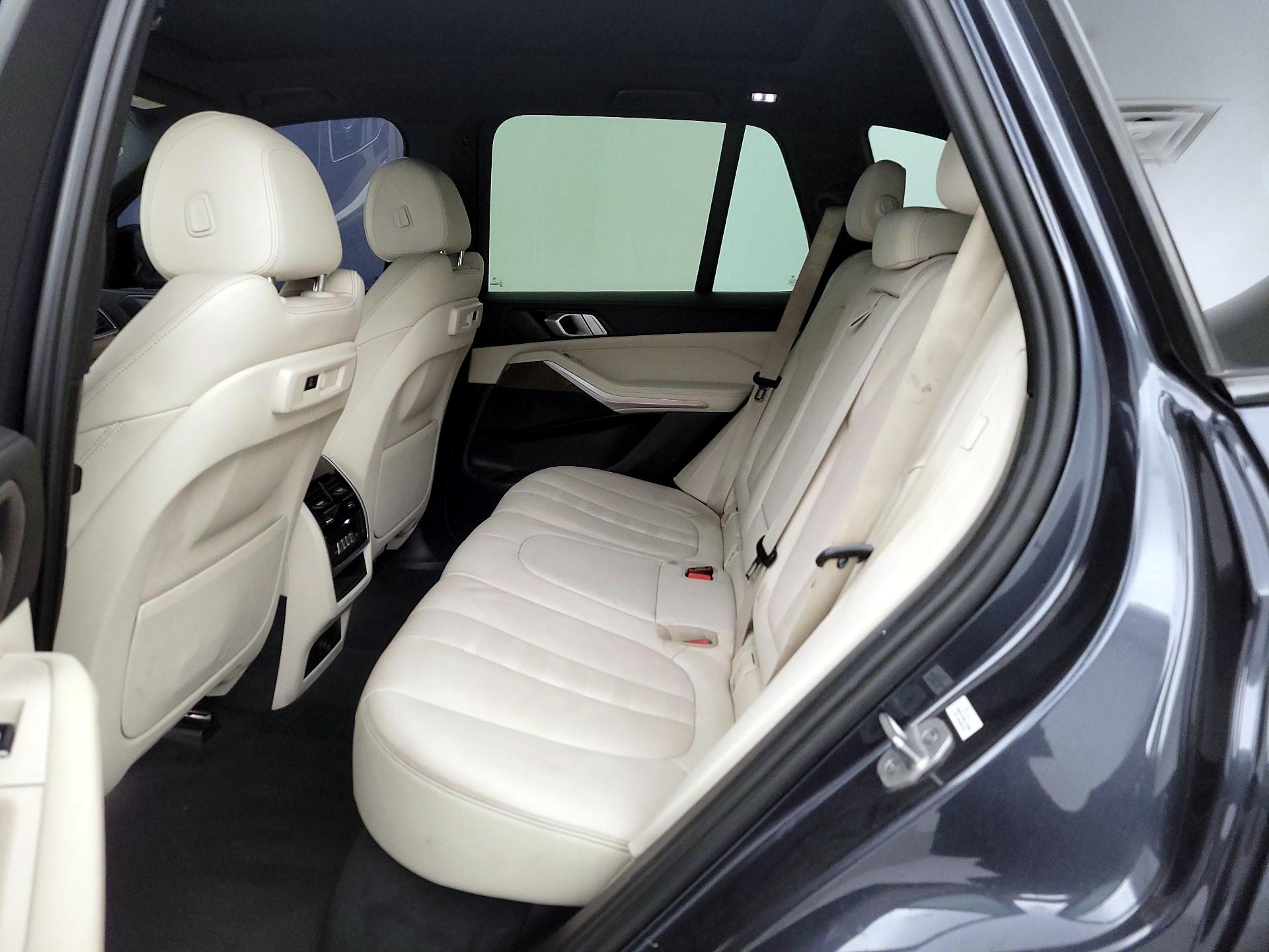 Thumbnail: 2021 BMW X5 - 20