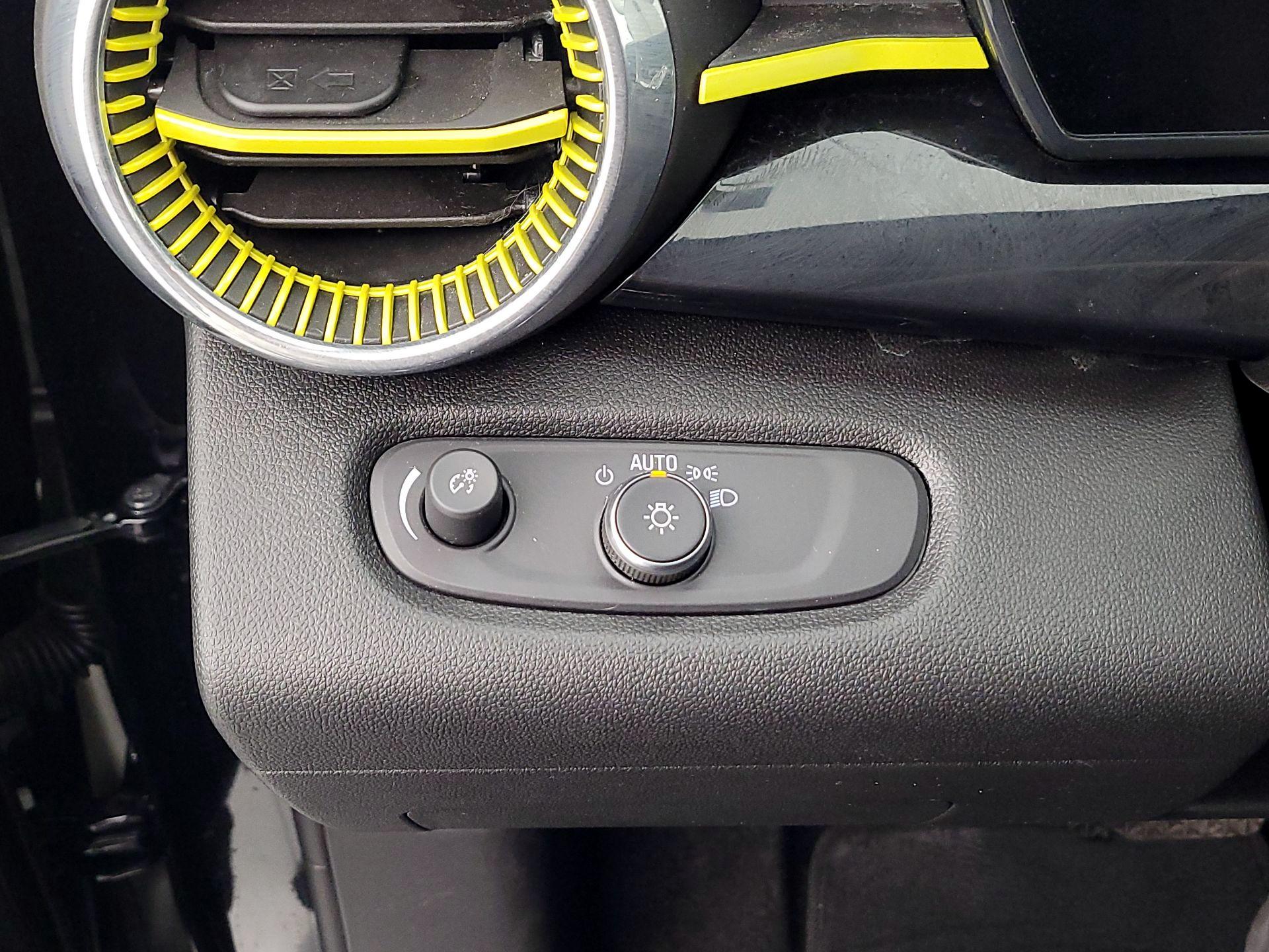 Thumbnail: 2024 Chevrolet Trax - 13