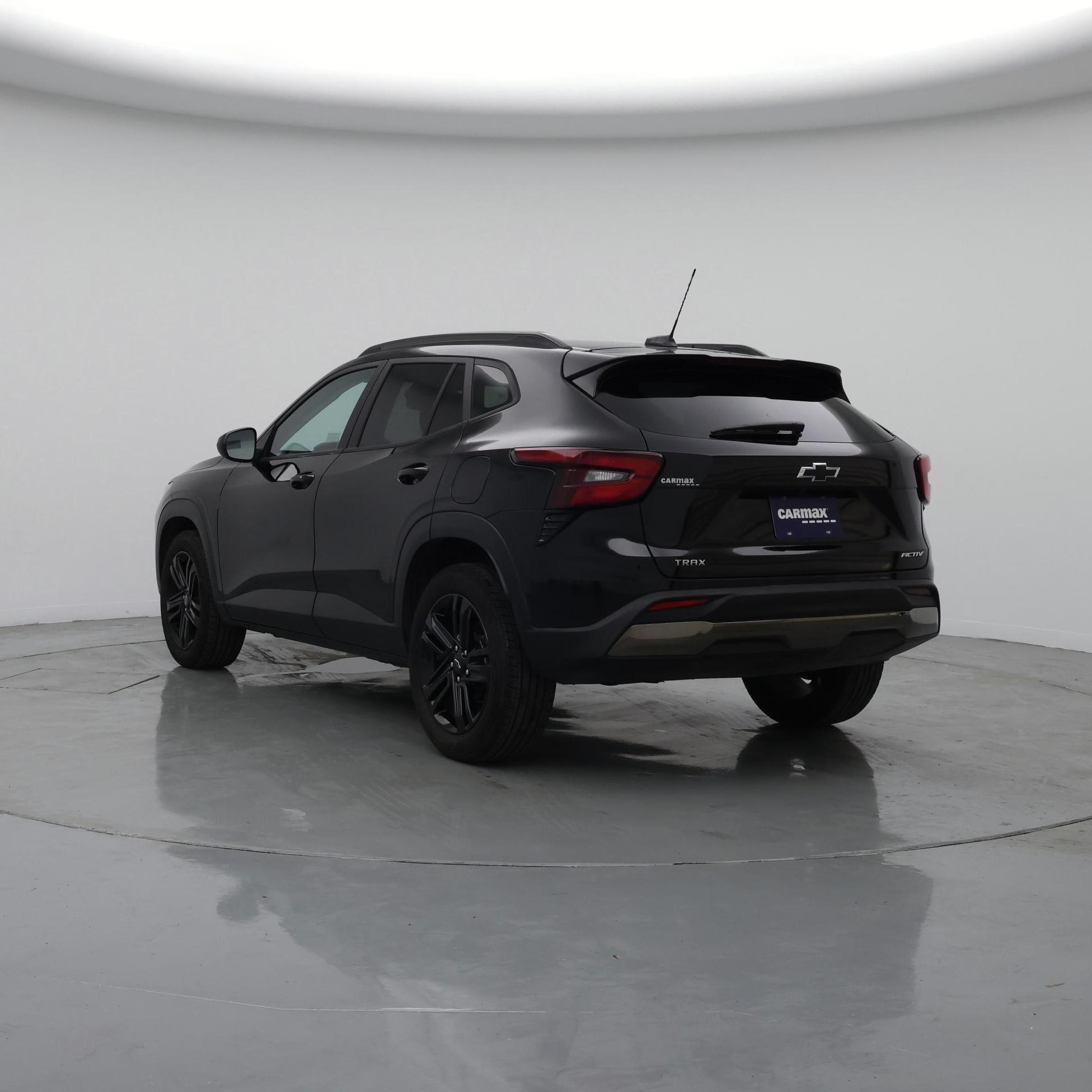 Thumbnail: 2024 Chevrolet Trax - 2