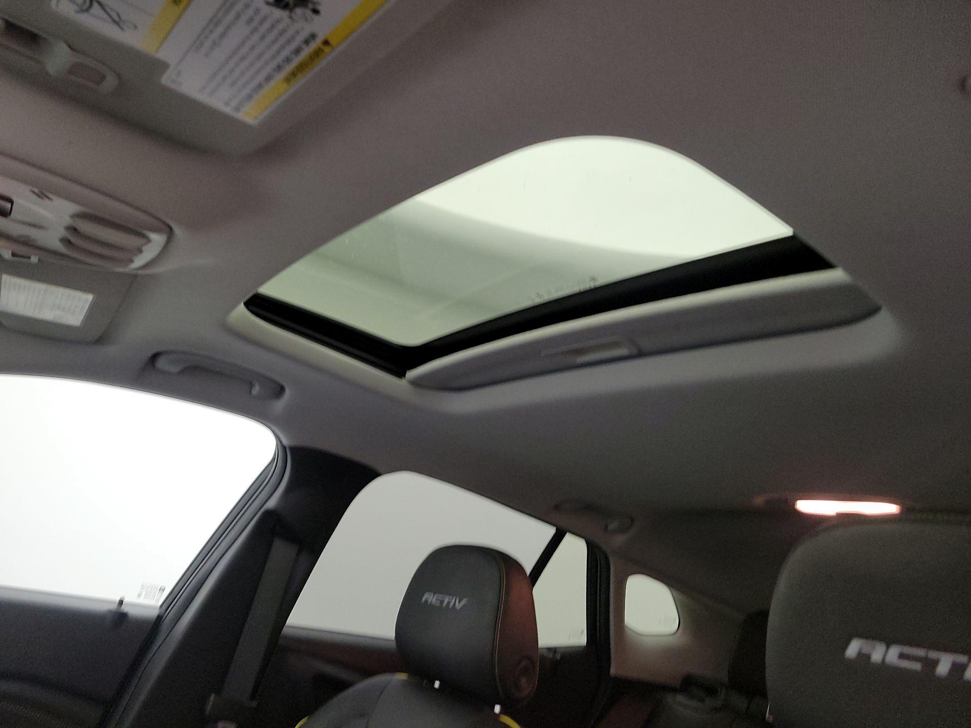 Thumbnail: 2024 Chevrolet Trax - 19