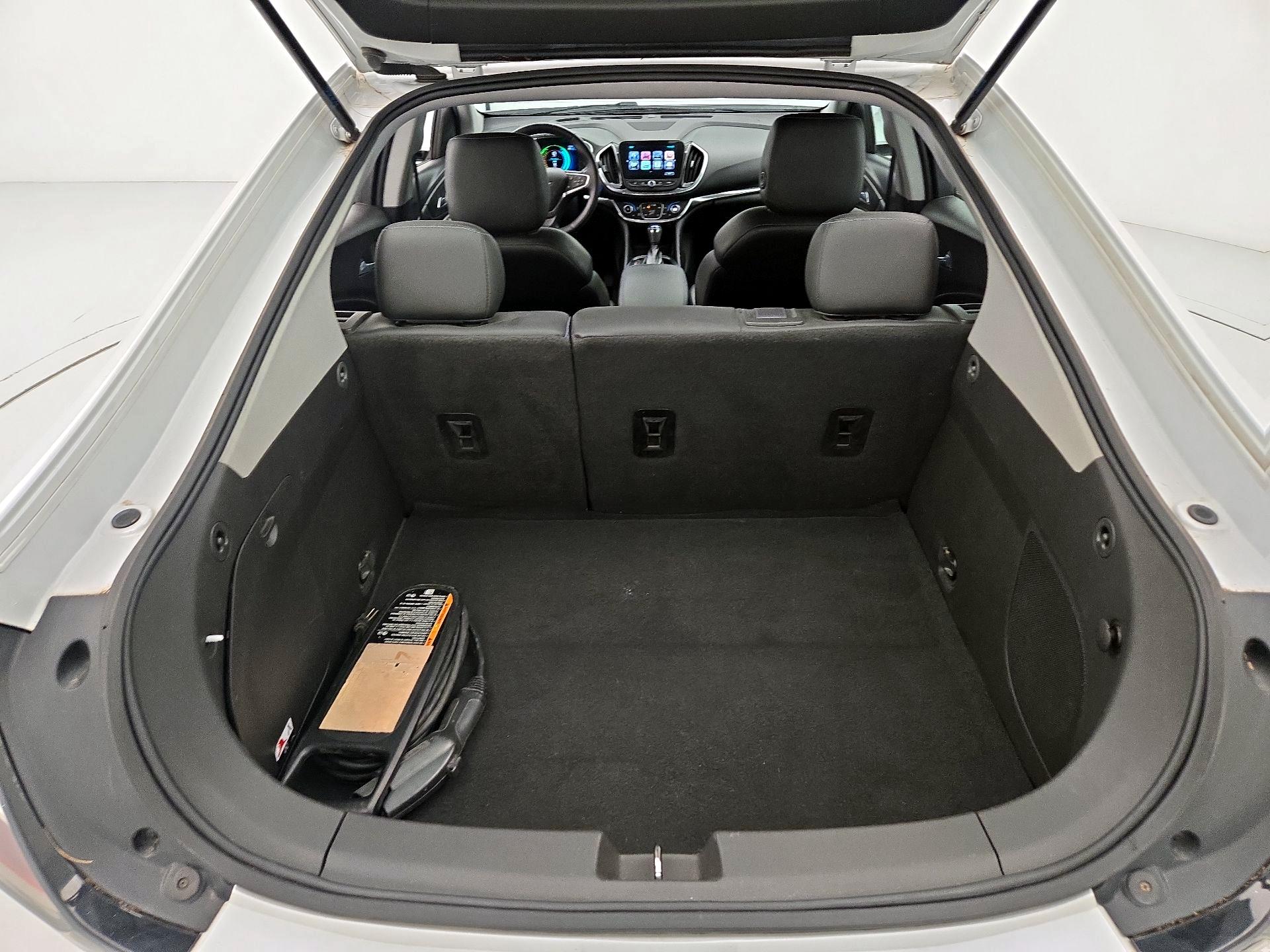 Thumbnail: 2016 Chevrolet Volt - 20