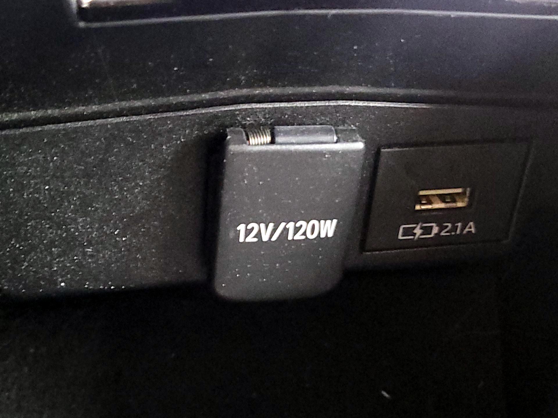 Thumbnail: 2021 Toyota Corolla - 18