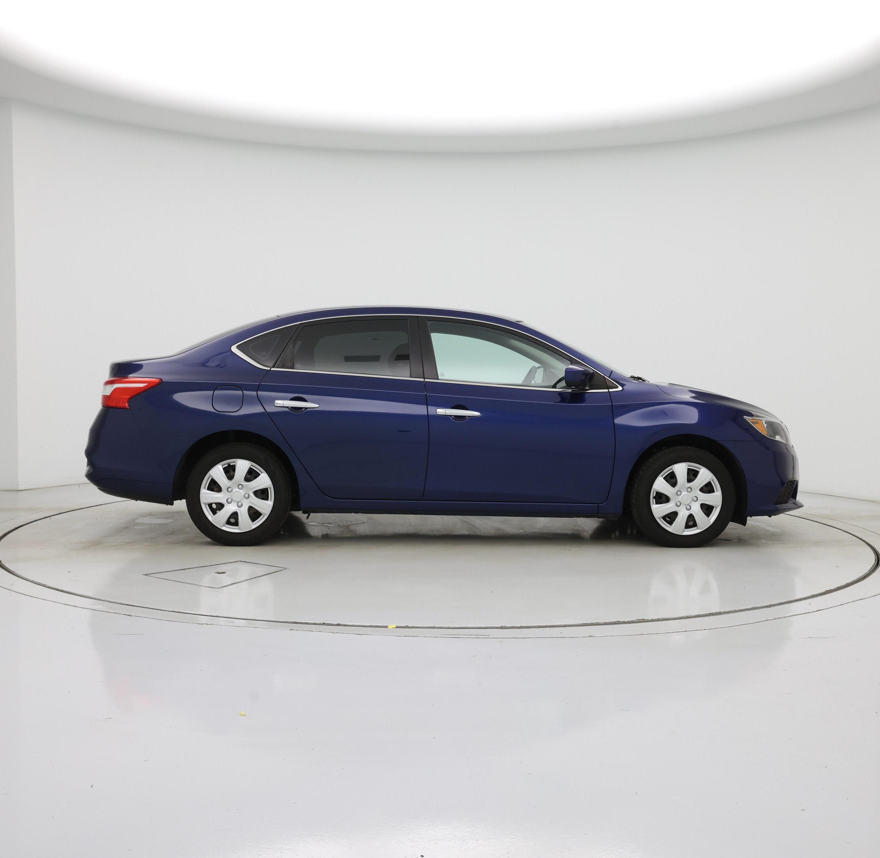 Thumbnail: 2018 Nissan Sentra - 7