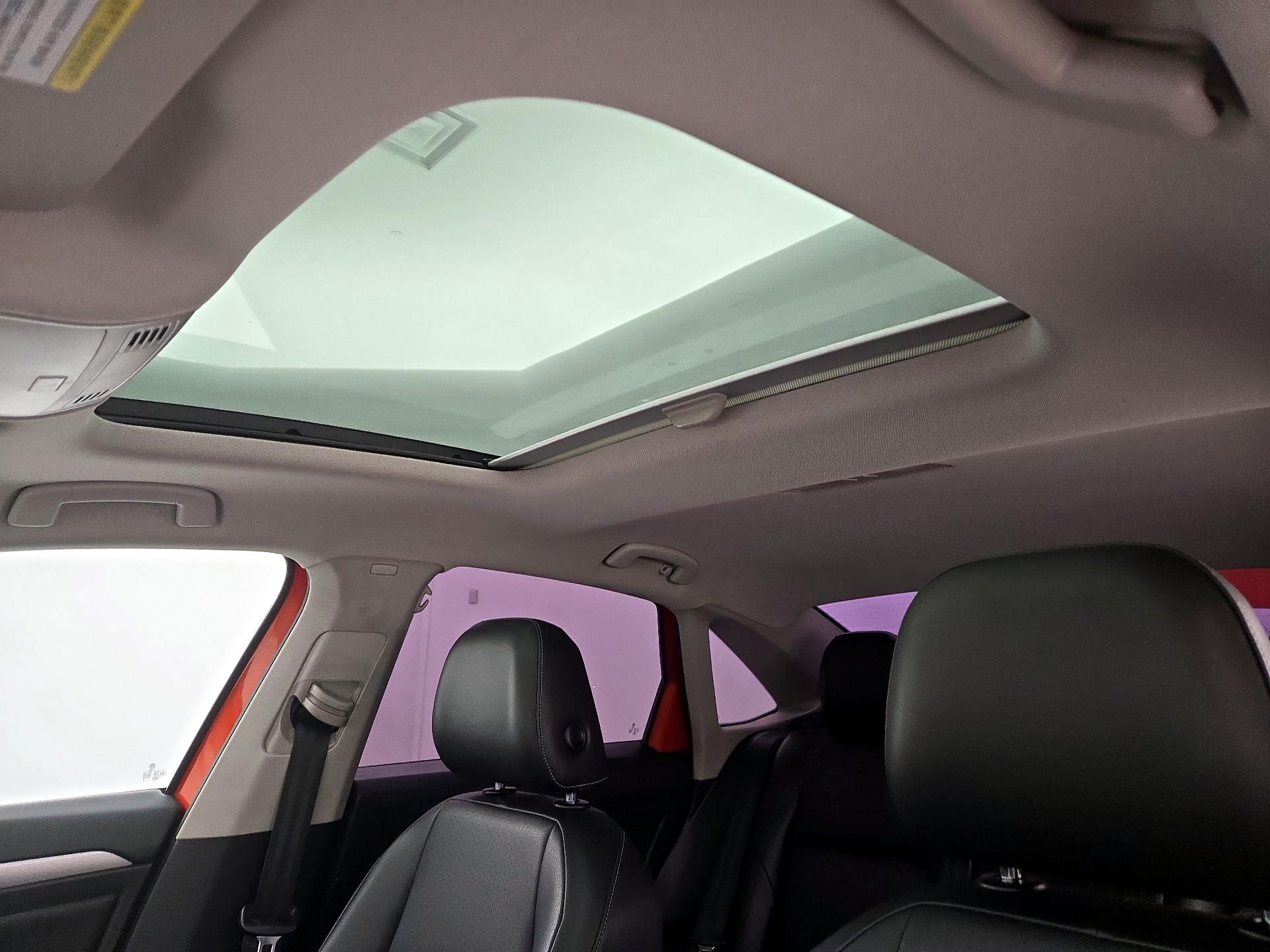 Thumbnail: 2019 Volkswagen Jetta - 19