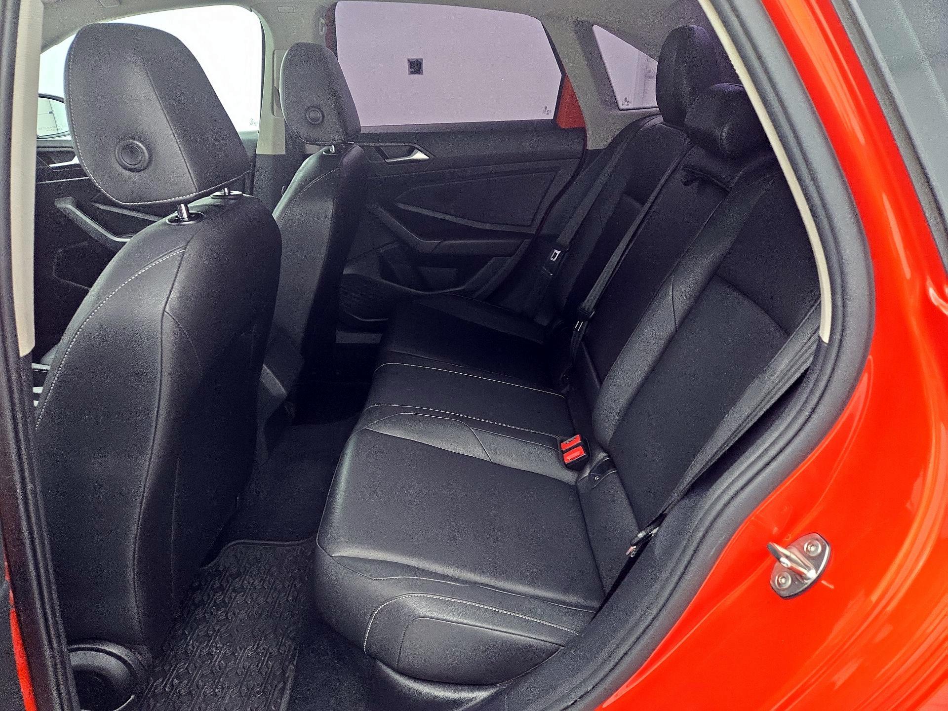 Thumbnail: 2019 Volkswagen Jetta - 20