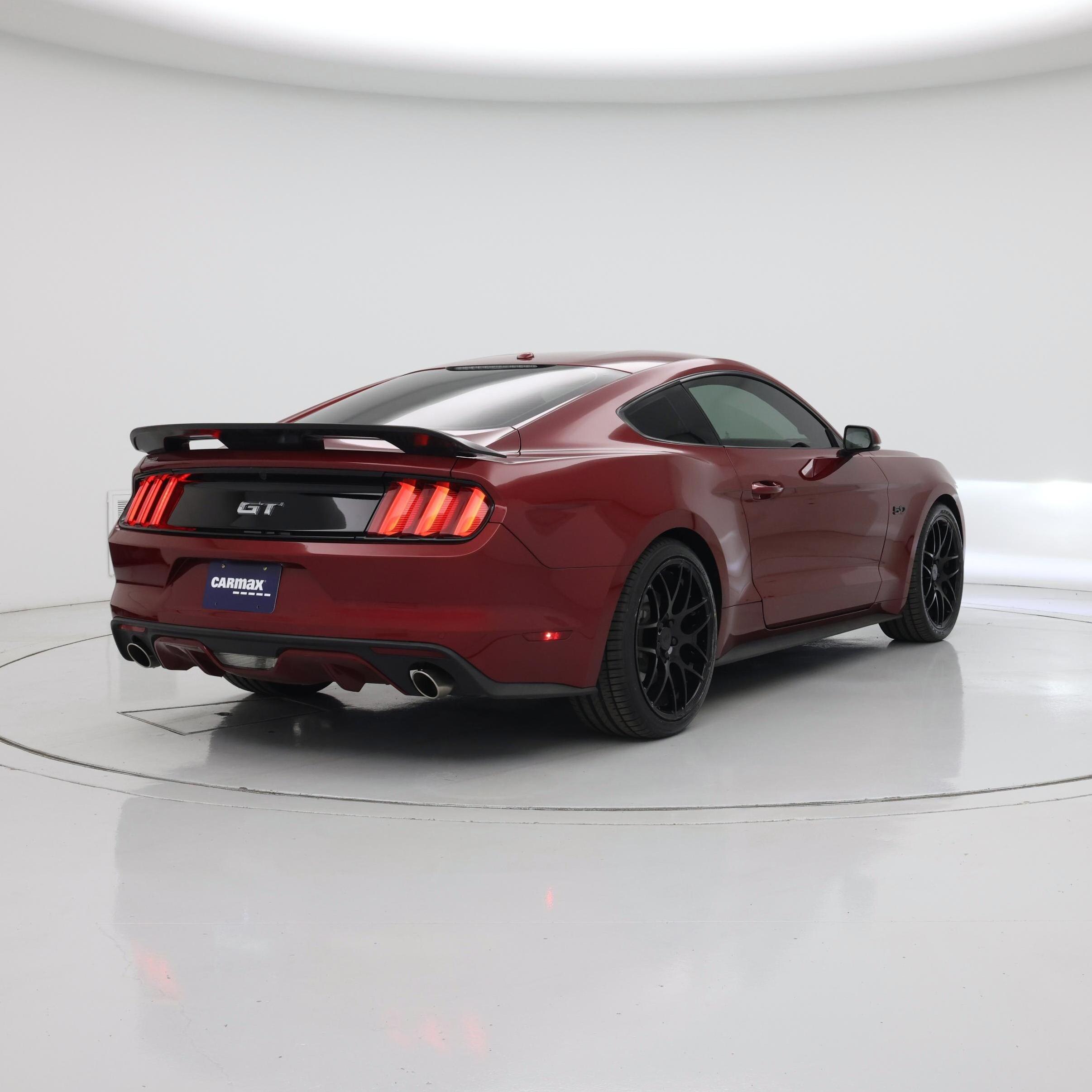 Thumbnail: 2015 Ford Mustang - 8