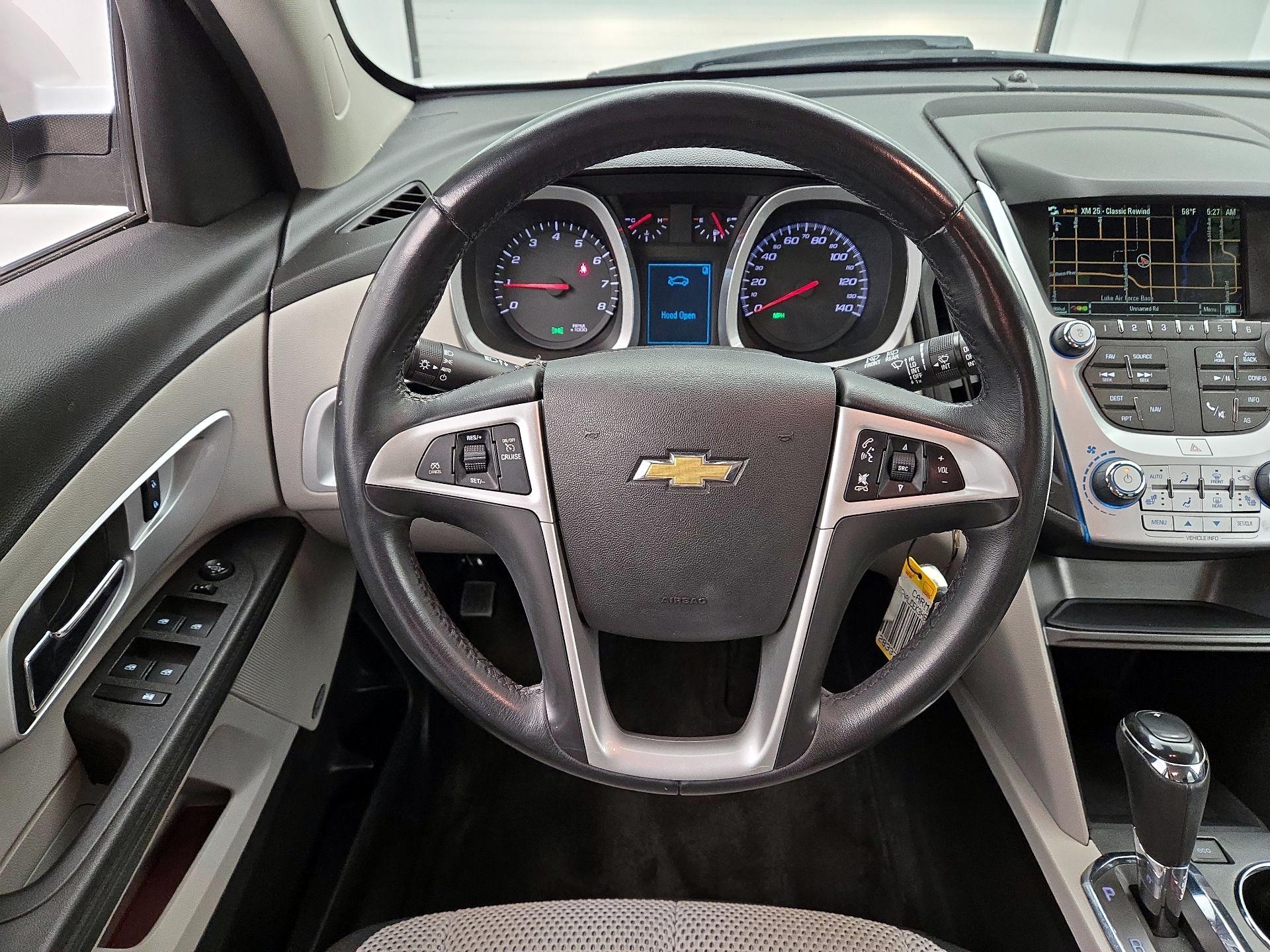 Thumbnail: 2017 Chevrolet Equinox - 10