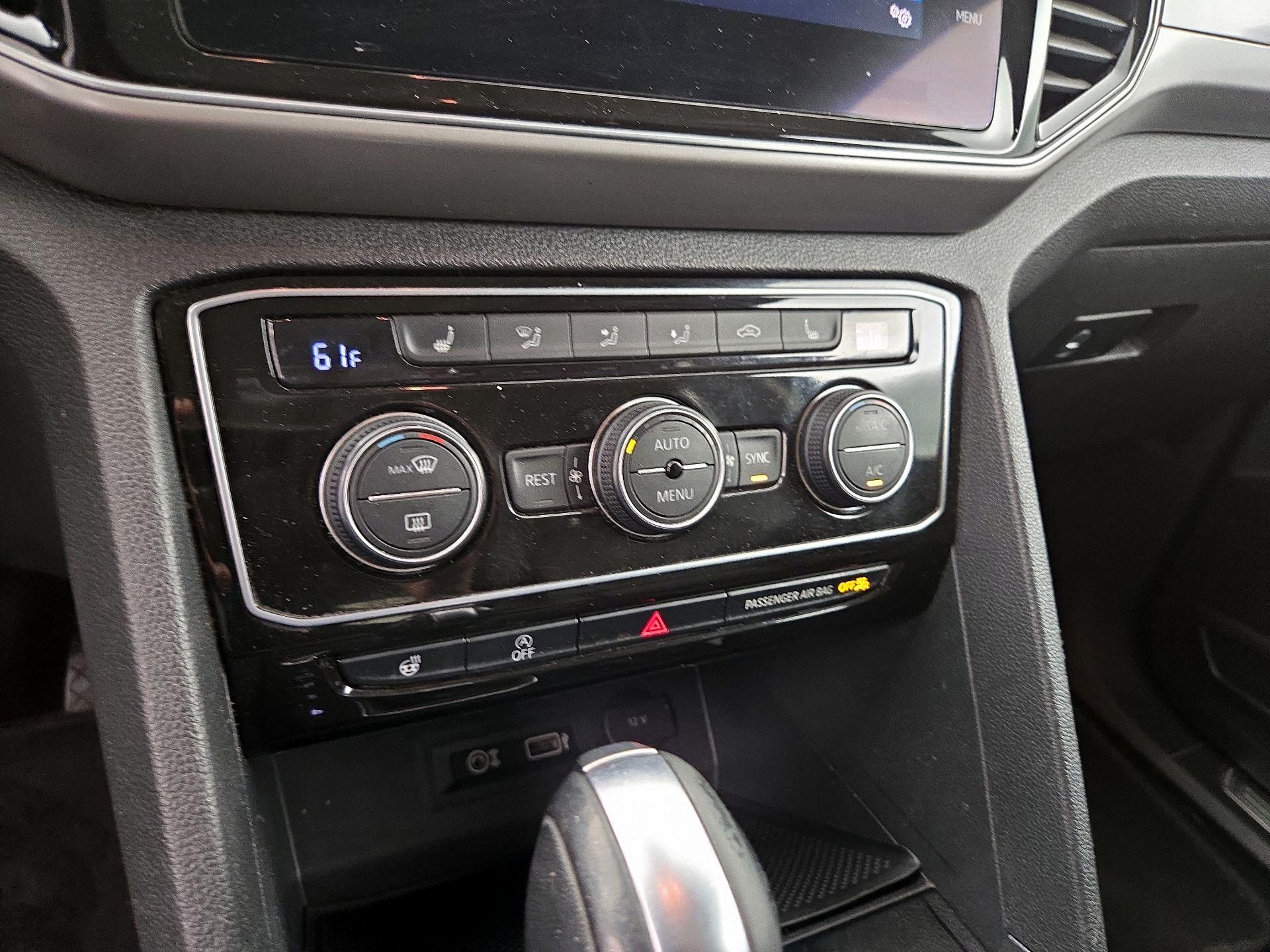 Thumbnail: 2019 Volkswagen Atlas - 16