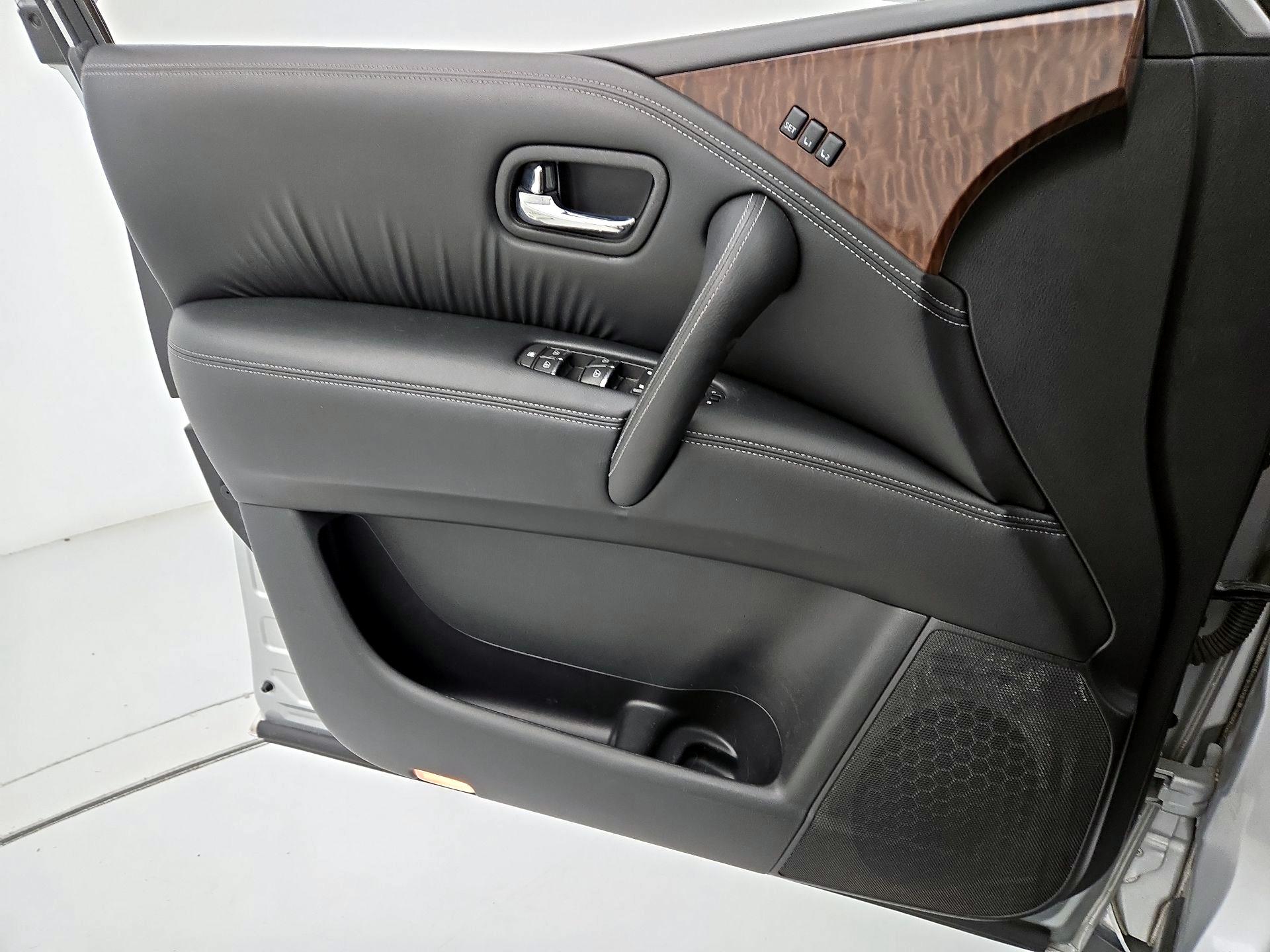 Thumbnail: 2019 Nissan Armada - 12