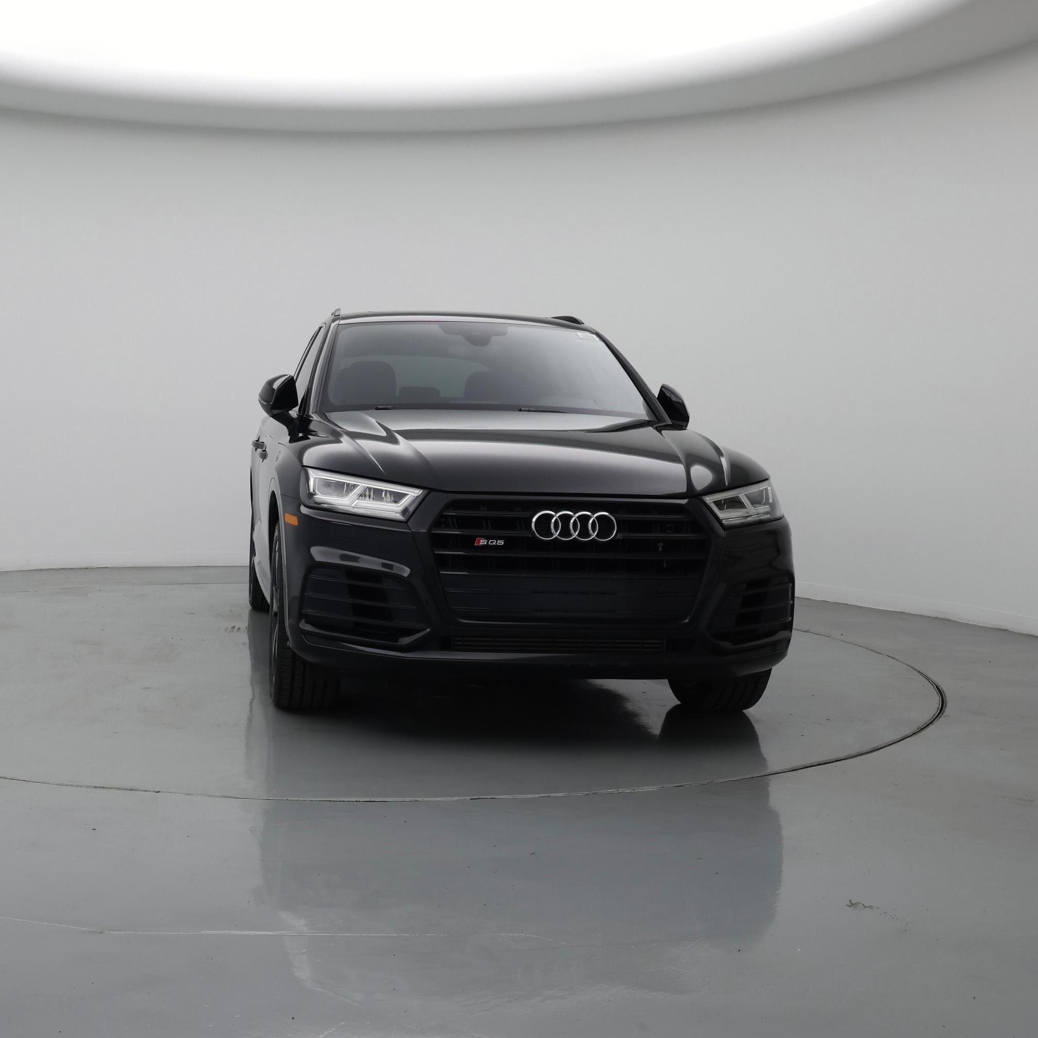 Thumbnail: 2020 Audi SQ5 - 5