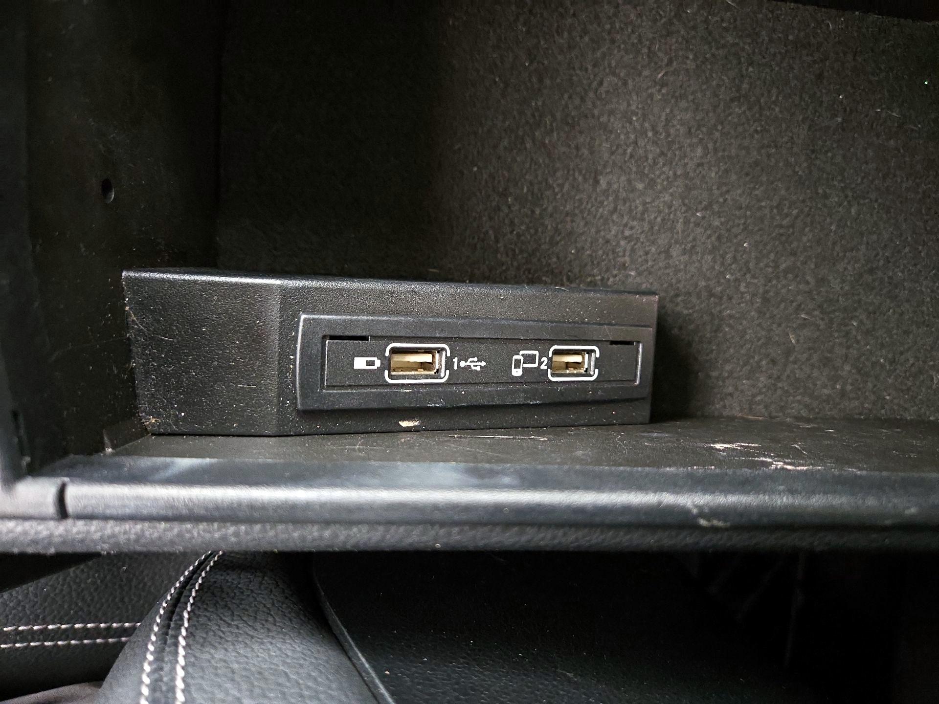 Thumbnail: 2019 Mercedes-Benz SLC - 16