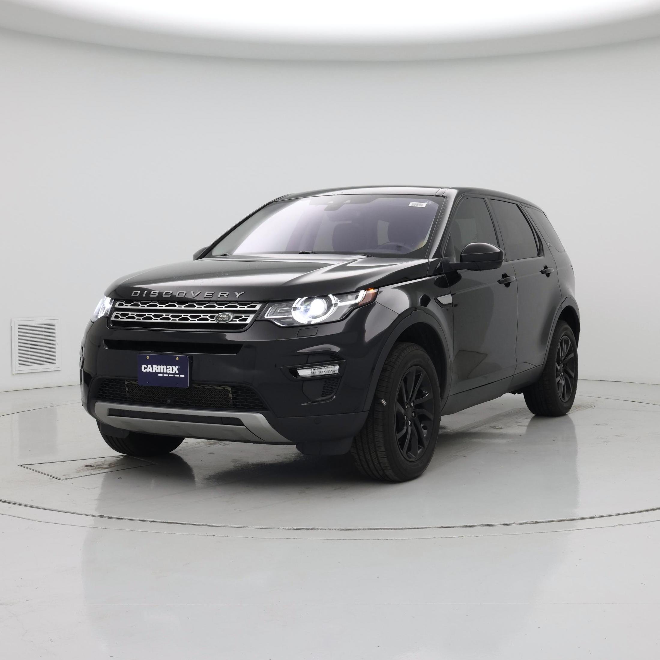 Thumbnail: 2017 Land Rover Discovery Sport - 4