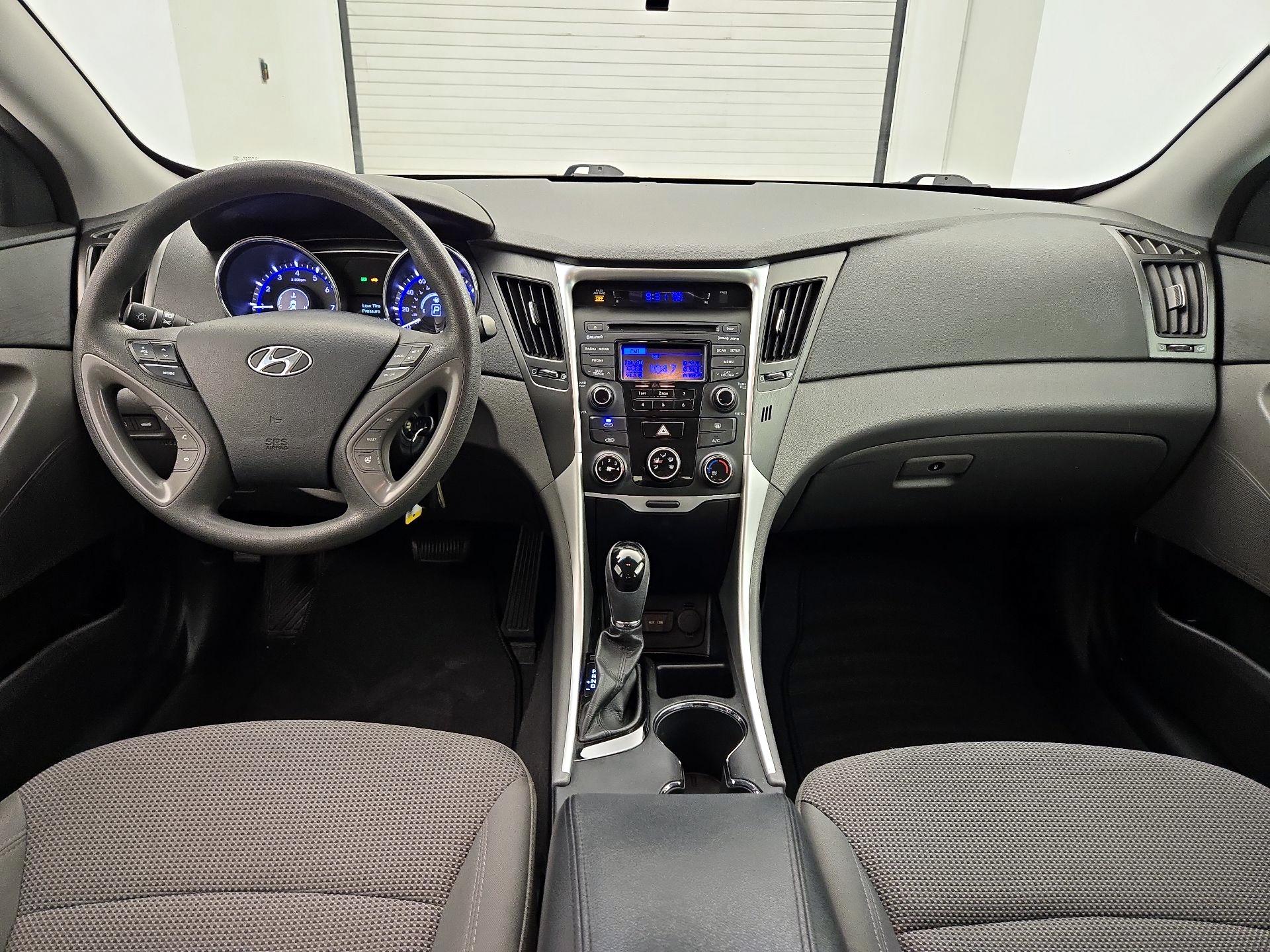 Thumbnail: 2014 Hyundai Sonata - 8