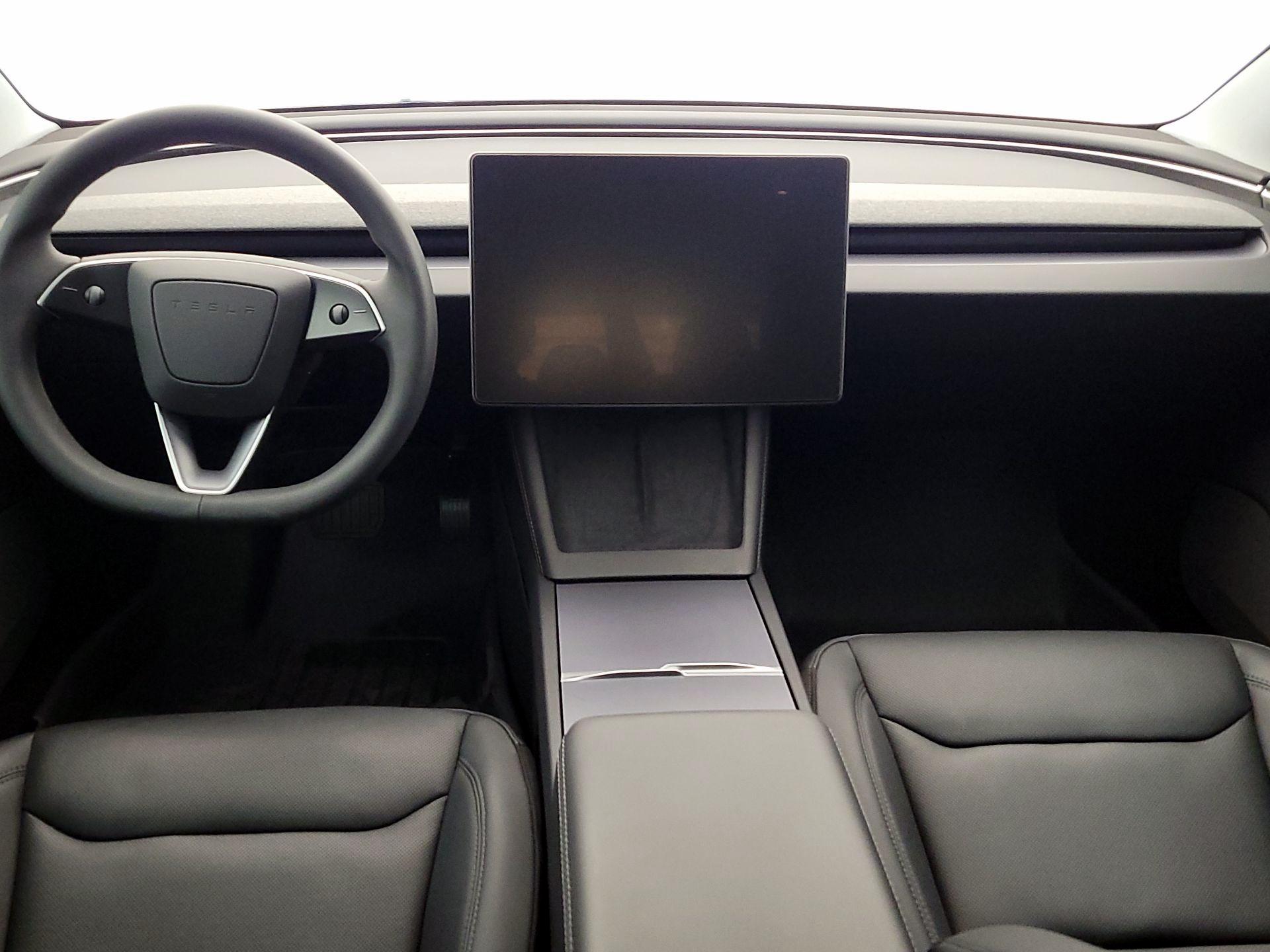 Thumbnail: 2025 Tesla Model 3 - 9