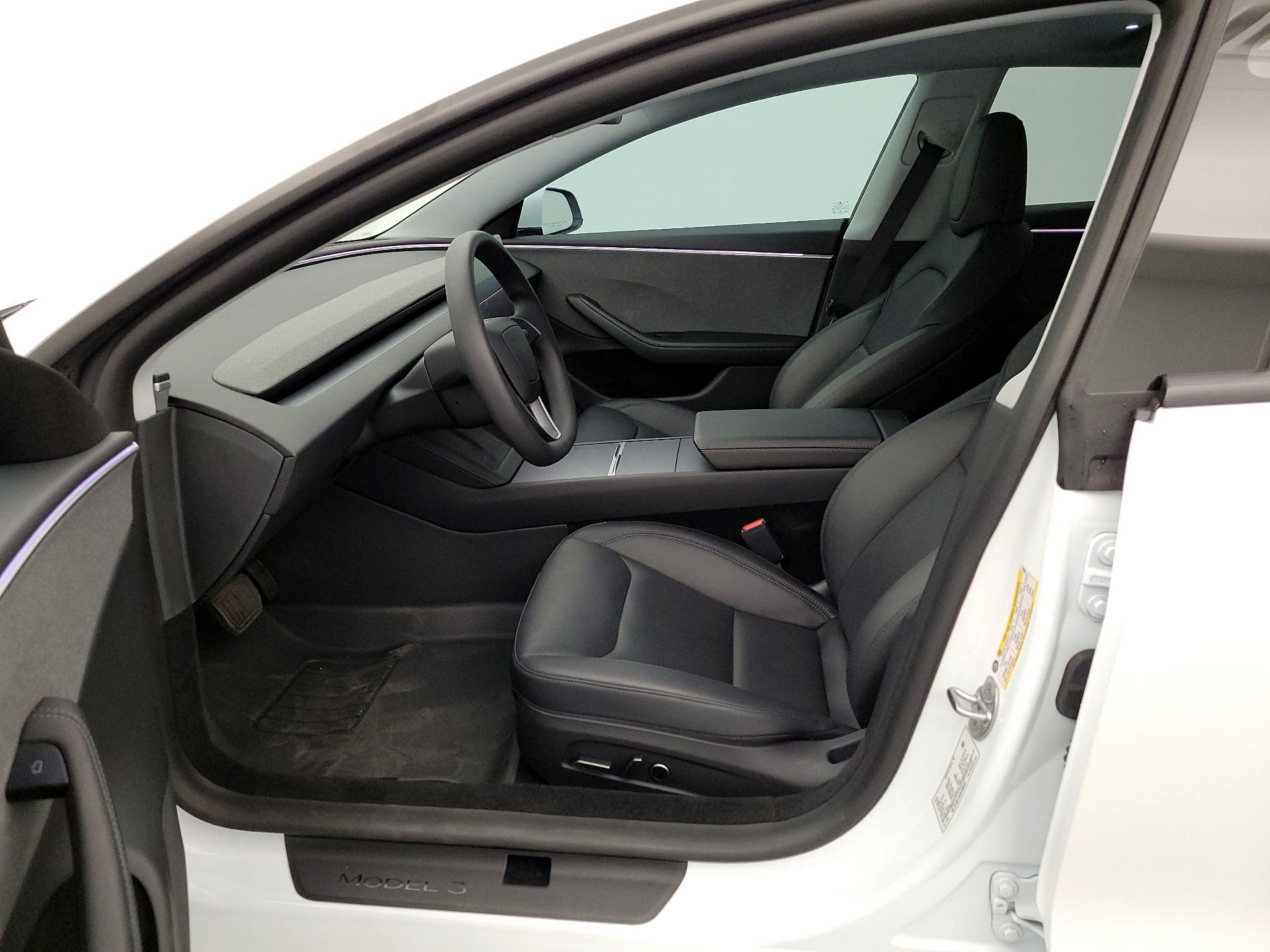 Thumbnail: 2025 Tesla Model 3 - 11