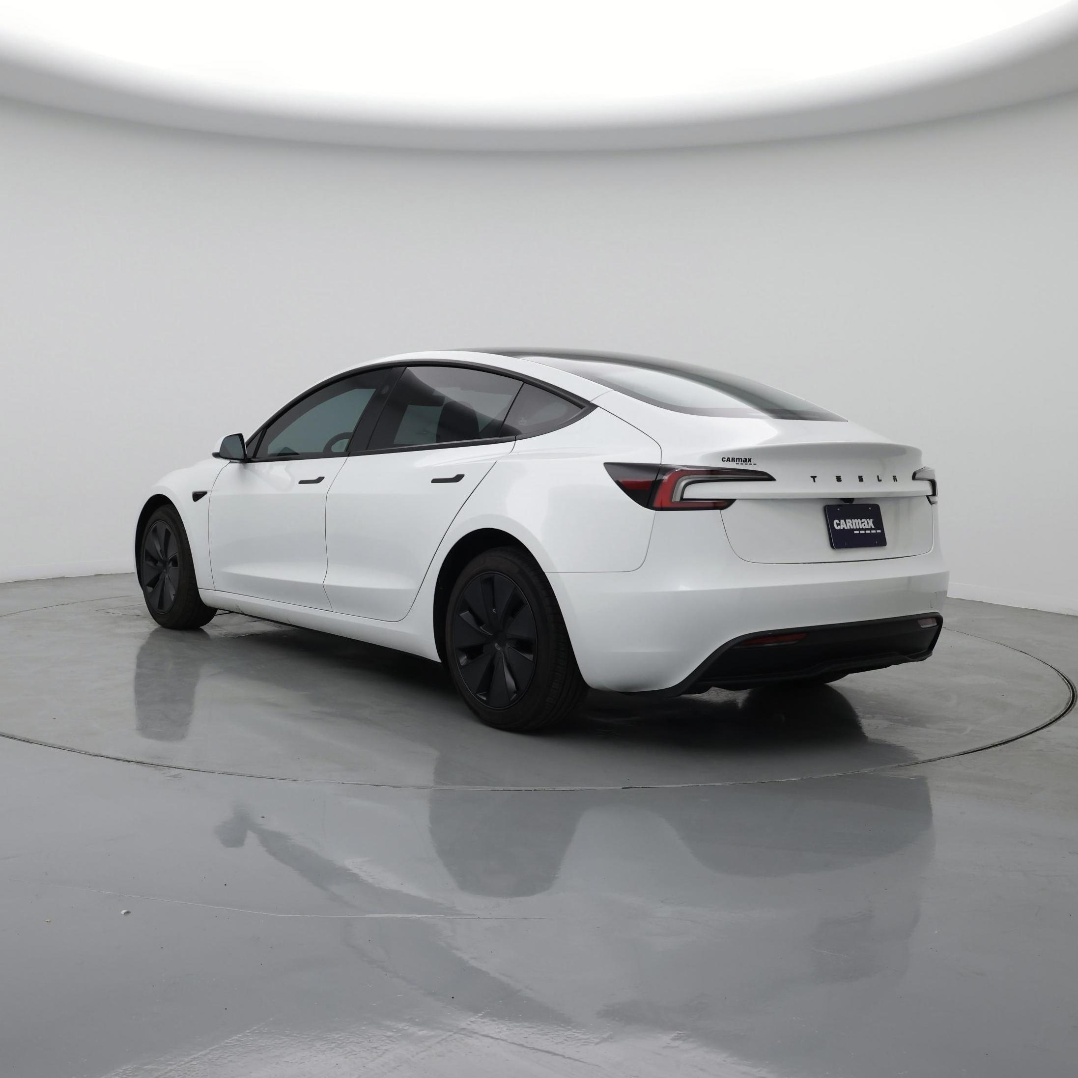 Thumbnail: 2025 Tesla Model 3 - 2