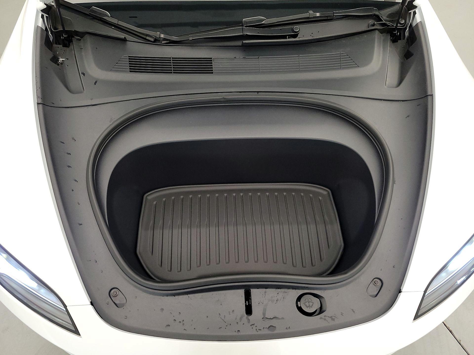 Thumbnail: 2025 Tesla Model 3 - 20