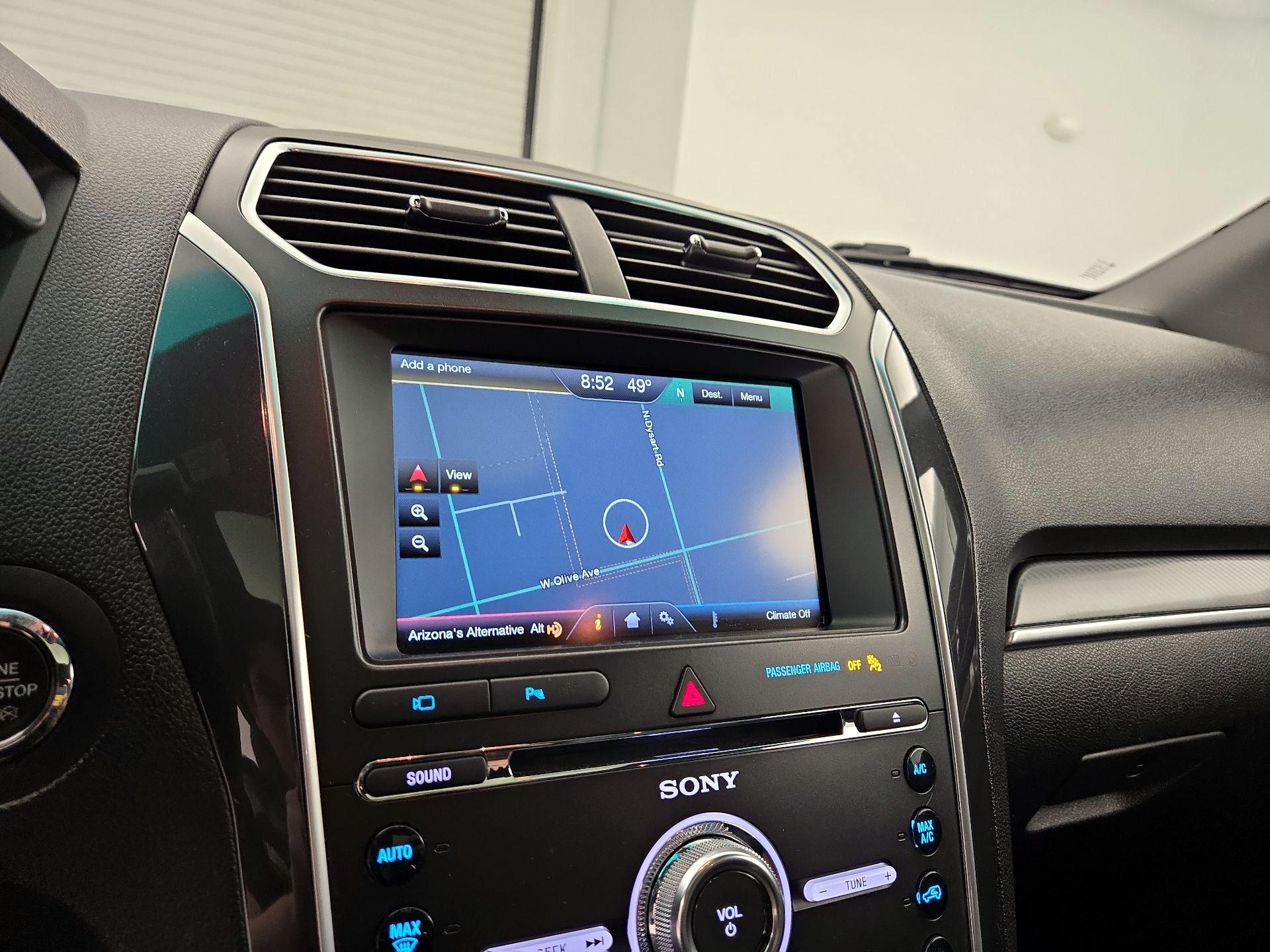 Thumbnail: 2016 Ford Explorer - 14