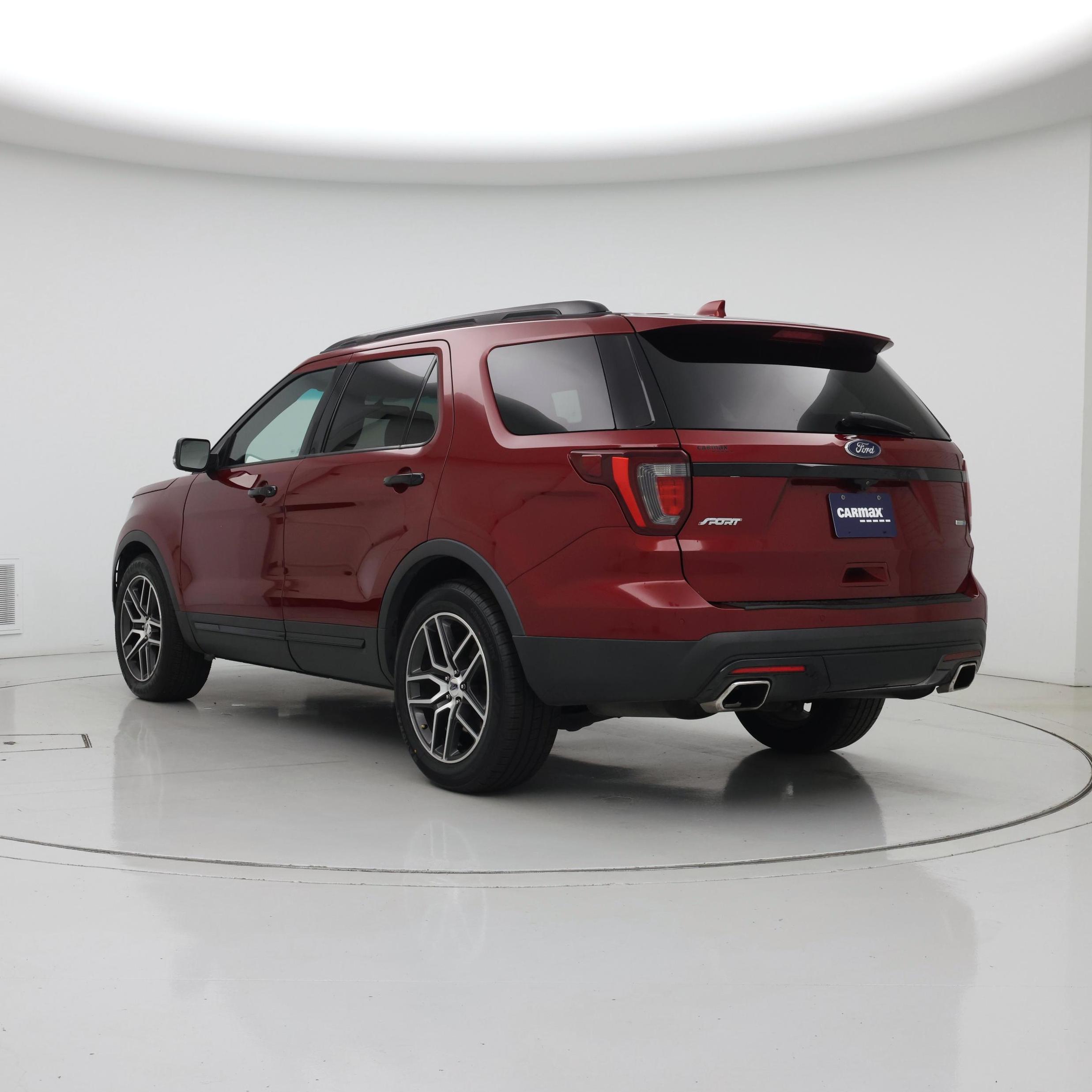 Thumbnail: 2016 Ford Explorer - 2
