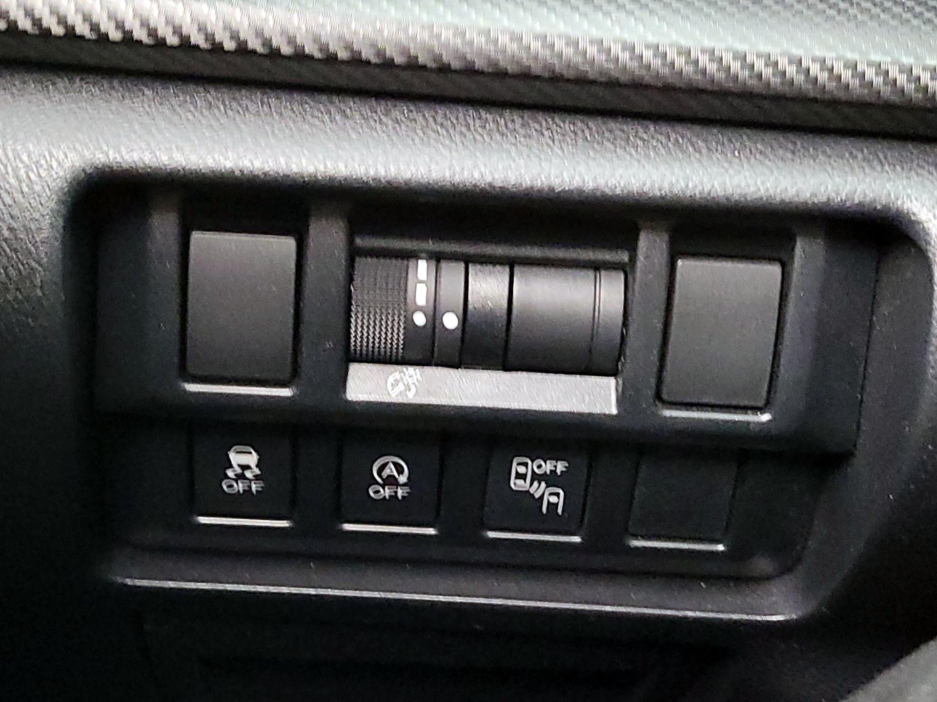 Thumbnail: 2020 Subaru Crosstrek - 13