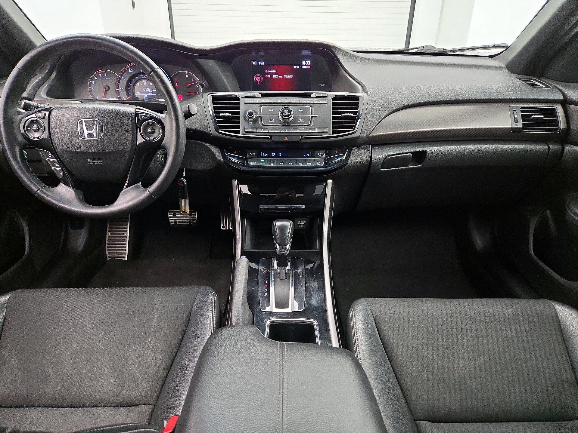 Thumbnail: 2016 Honda Accord - 9