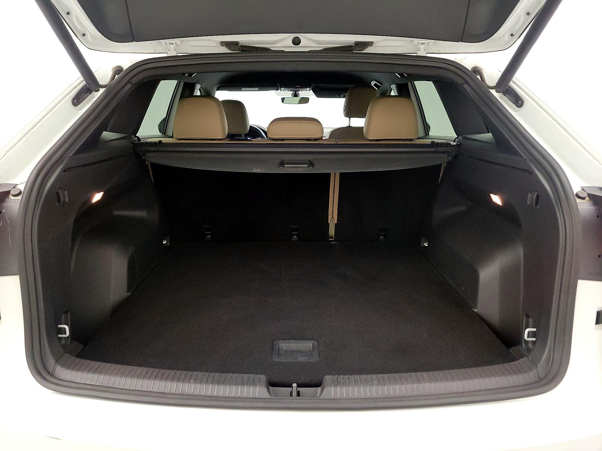 Thumbnail: 2020 Volkswagen Atlas - 20