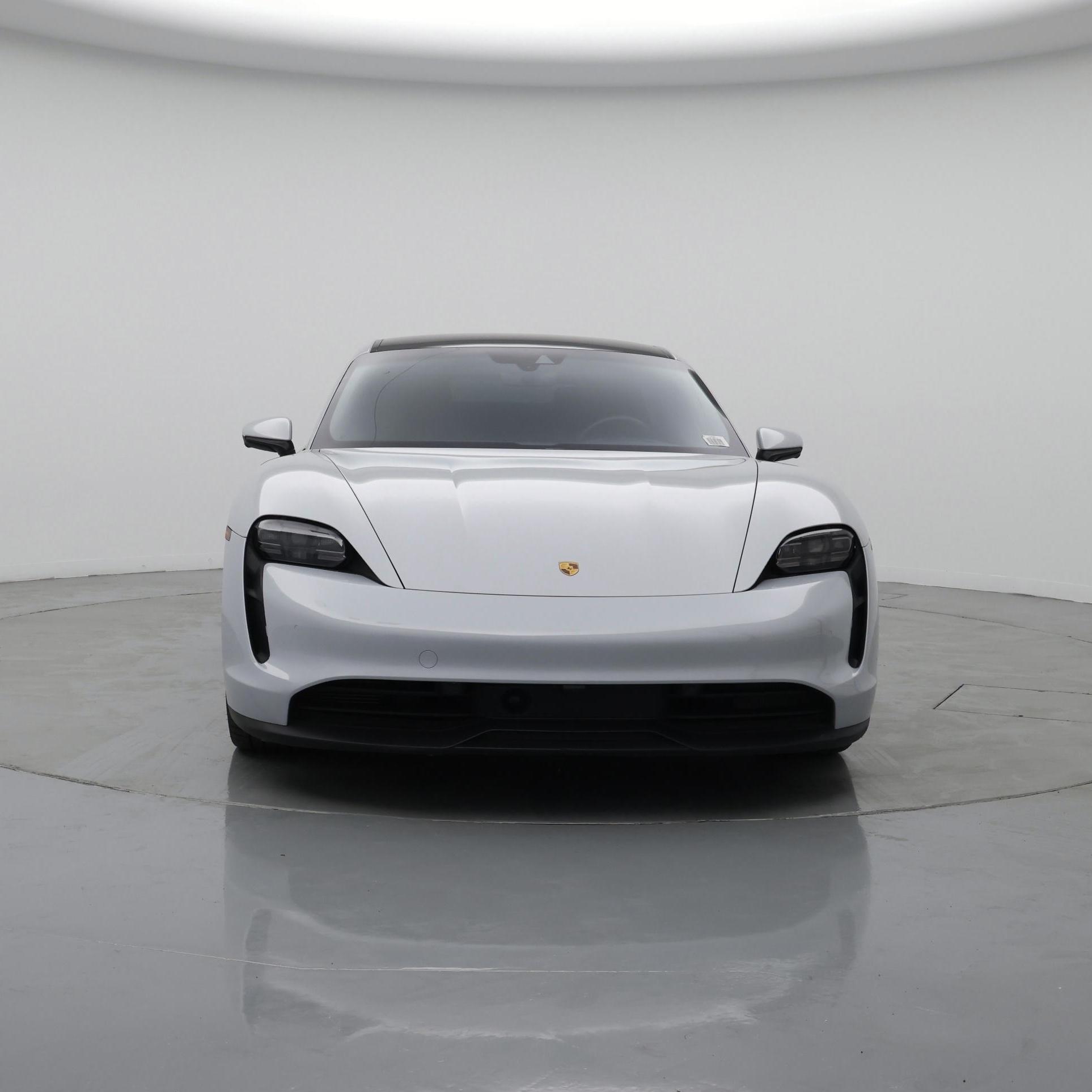 Thumbnail: 2021 Porsche Taycan - 5