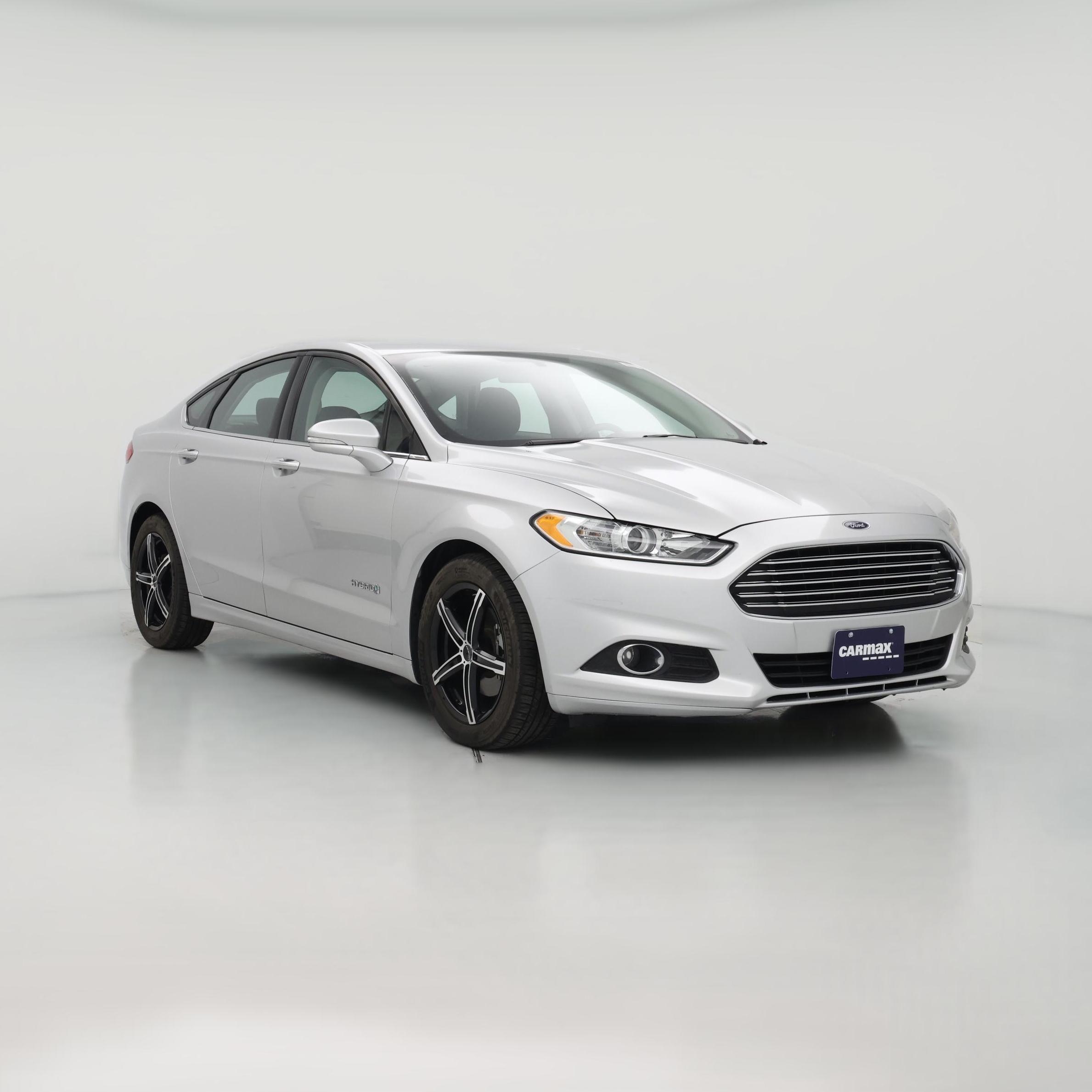 Thumbnail: 2016 Ford Fusion - 1