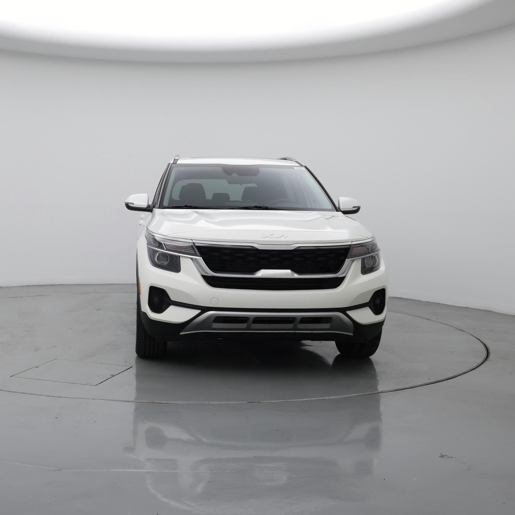 Thumbnail: 2023 Kia Seltos - 5