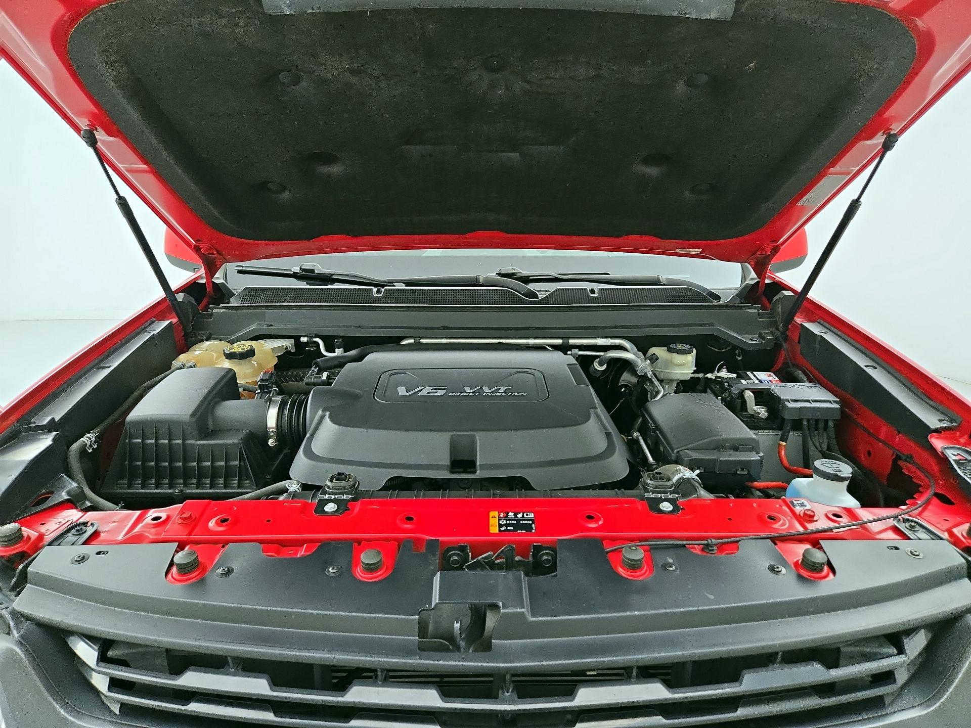 Thumbnail: 2015 Chevrolet Colorado - 19