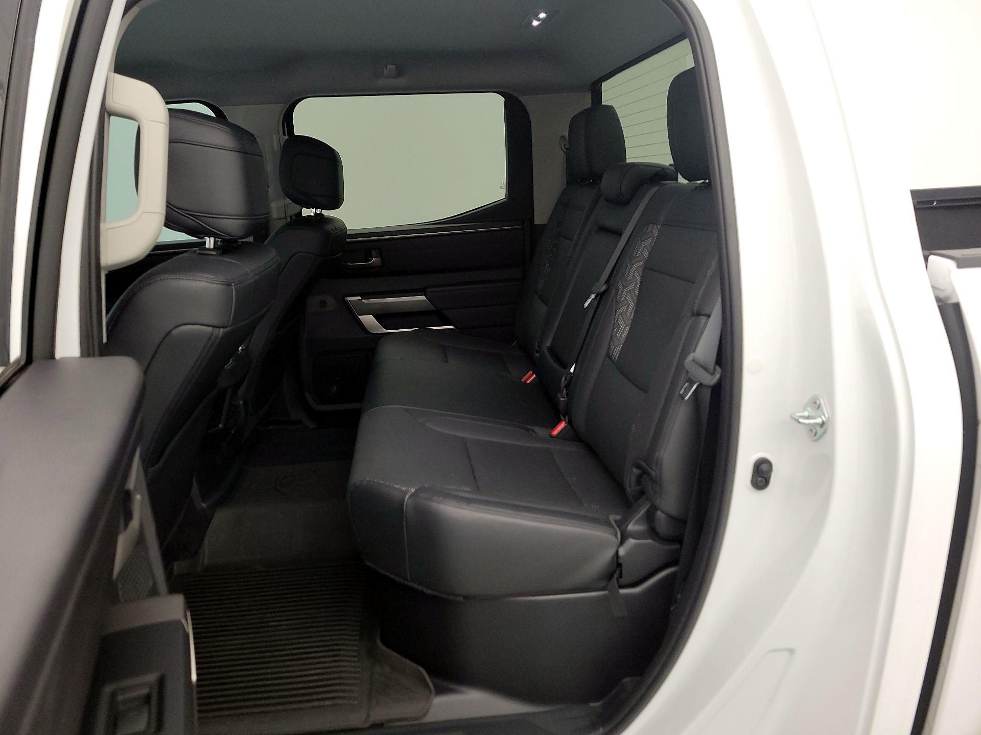 Thumbnail: 2022 Toyota Tundra - 19