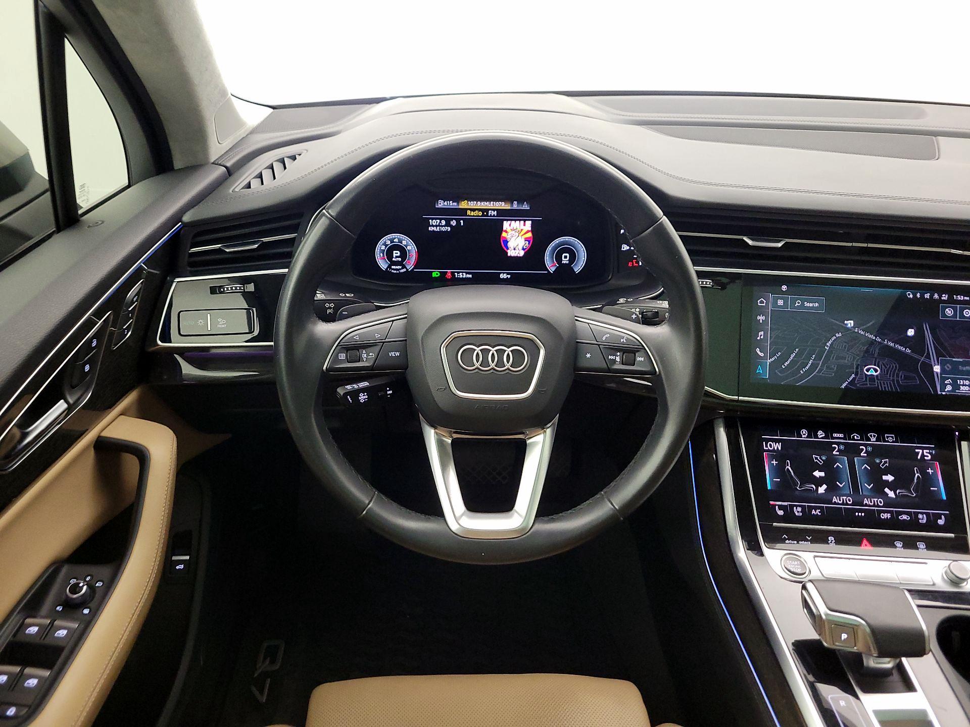 Thumbnail: 2022 Audi Q7 - 10