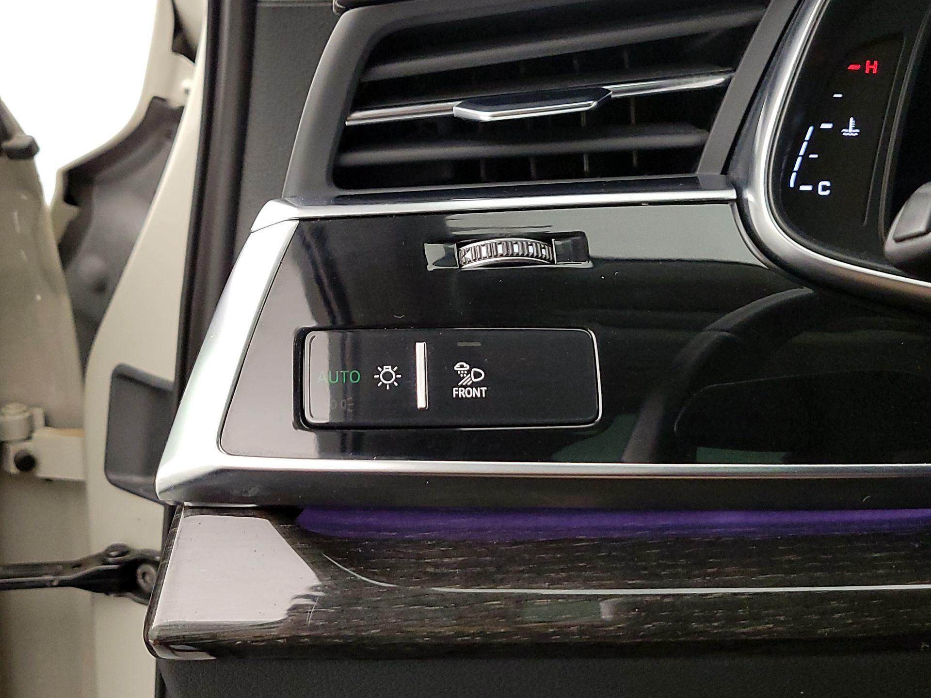 Thumbnail: 2022 Audi Q7 - 13