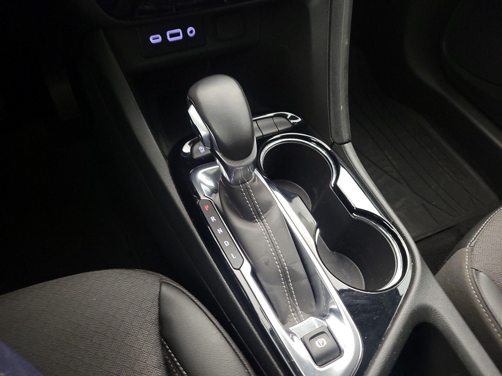 Thumbnail: 2023 Buick Encore GX - 17