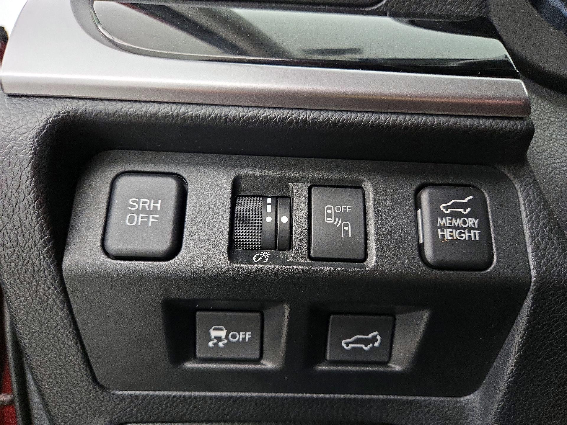 Thumbnail: 2017 Subaru Forester - 13