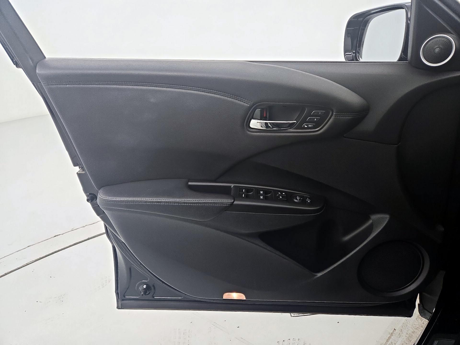 Thumbnail: 2015 Acura RDX - 12