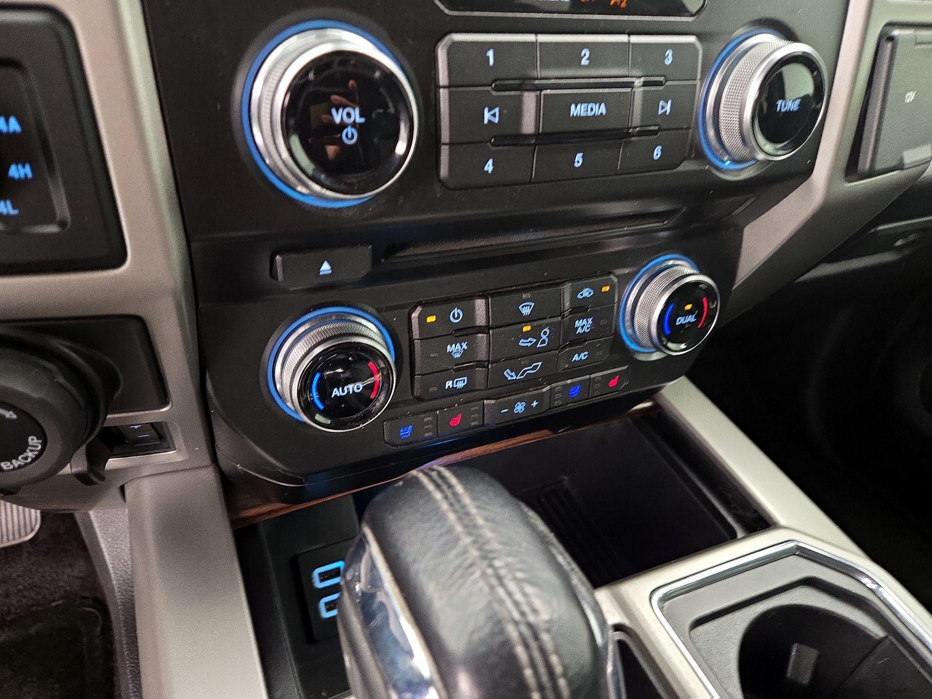 Thumbnail: 2017 Ford F-150 - 17