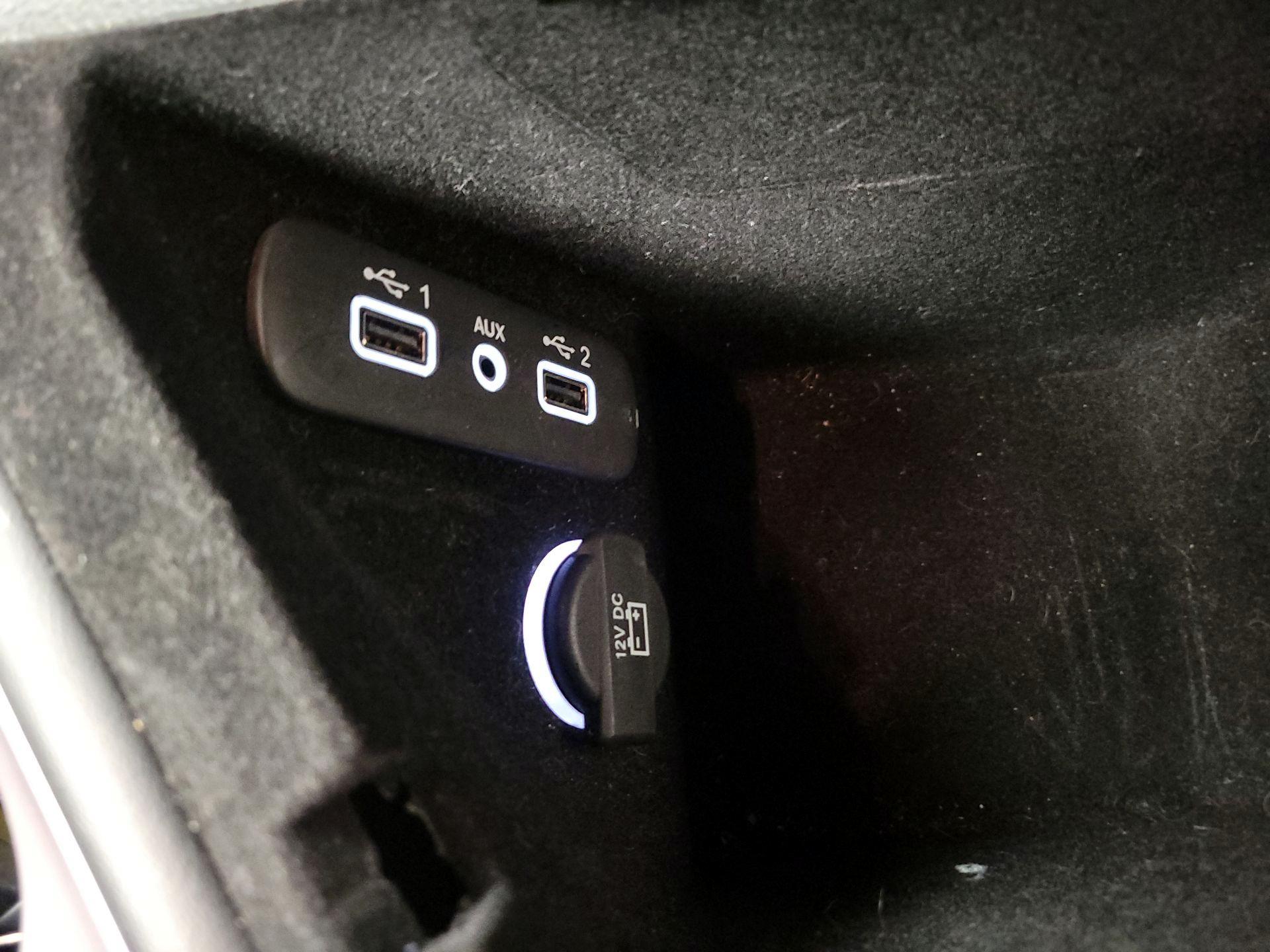 Thumbnail: 2022 Dodge Challenger - 18