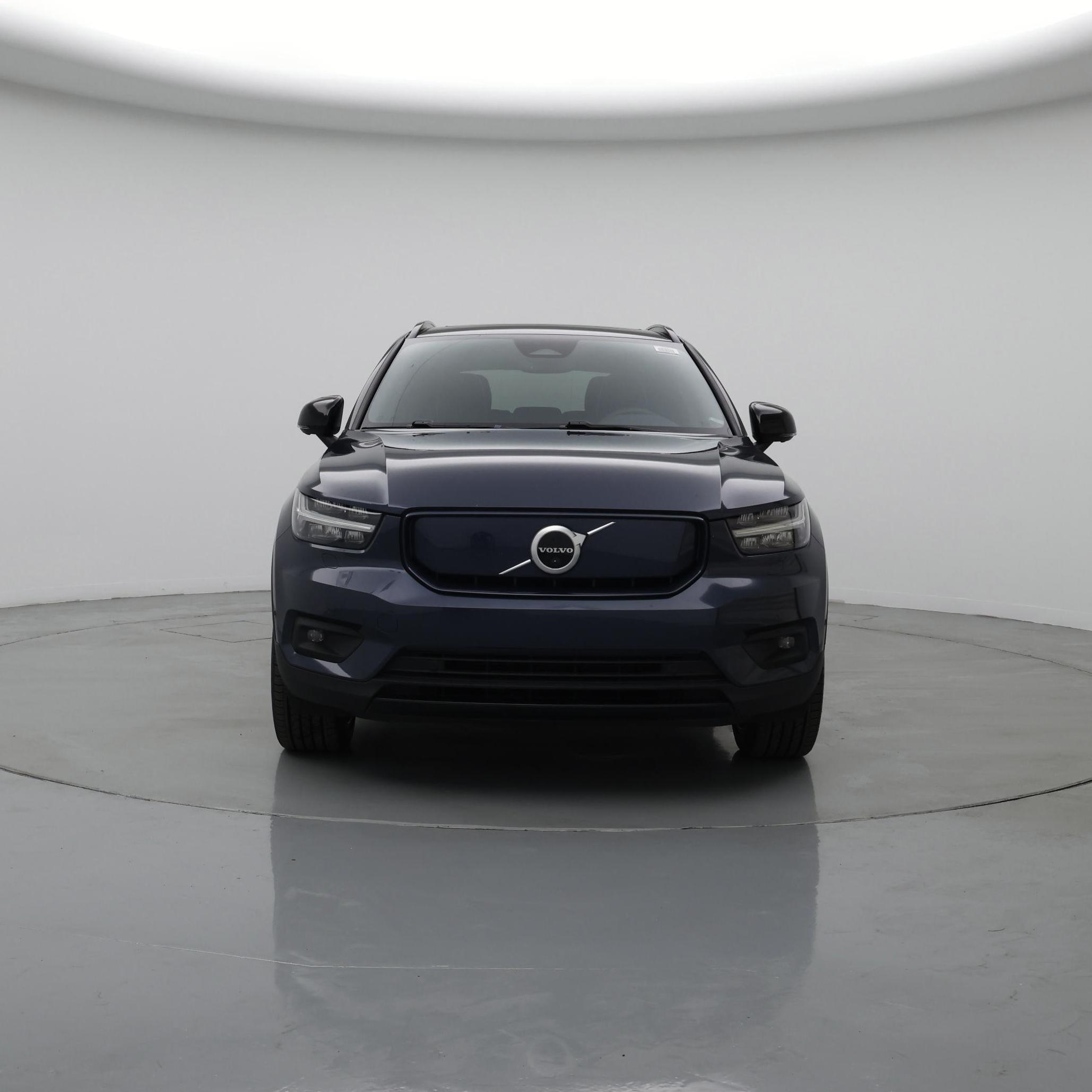 Thumbnail: 2022 Volvo XC40 - 5